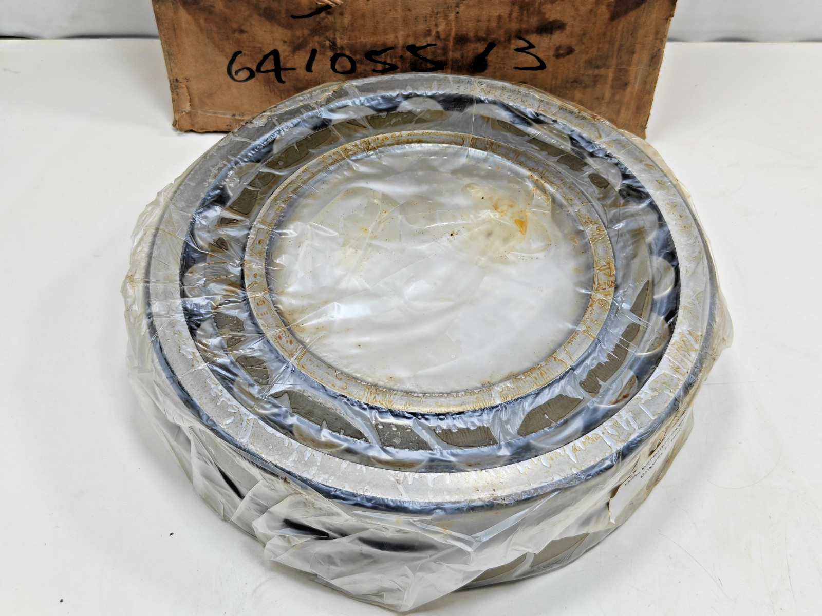 22234 CC/W33 SKF Spherical Roller Bearing SKF 22234CC/W33 Sweden 170x310x86mm
