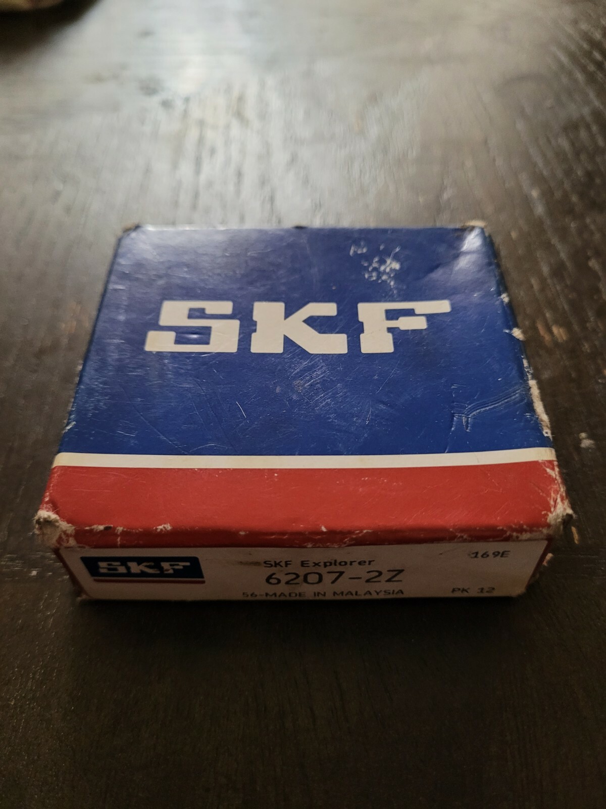 SKF 6207-2Z BALL BEARING DEEP GROOVE 35MM ID 72MM OD 17MM WIDTH DOUBLE SHIELDED.