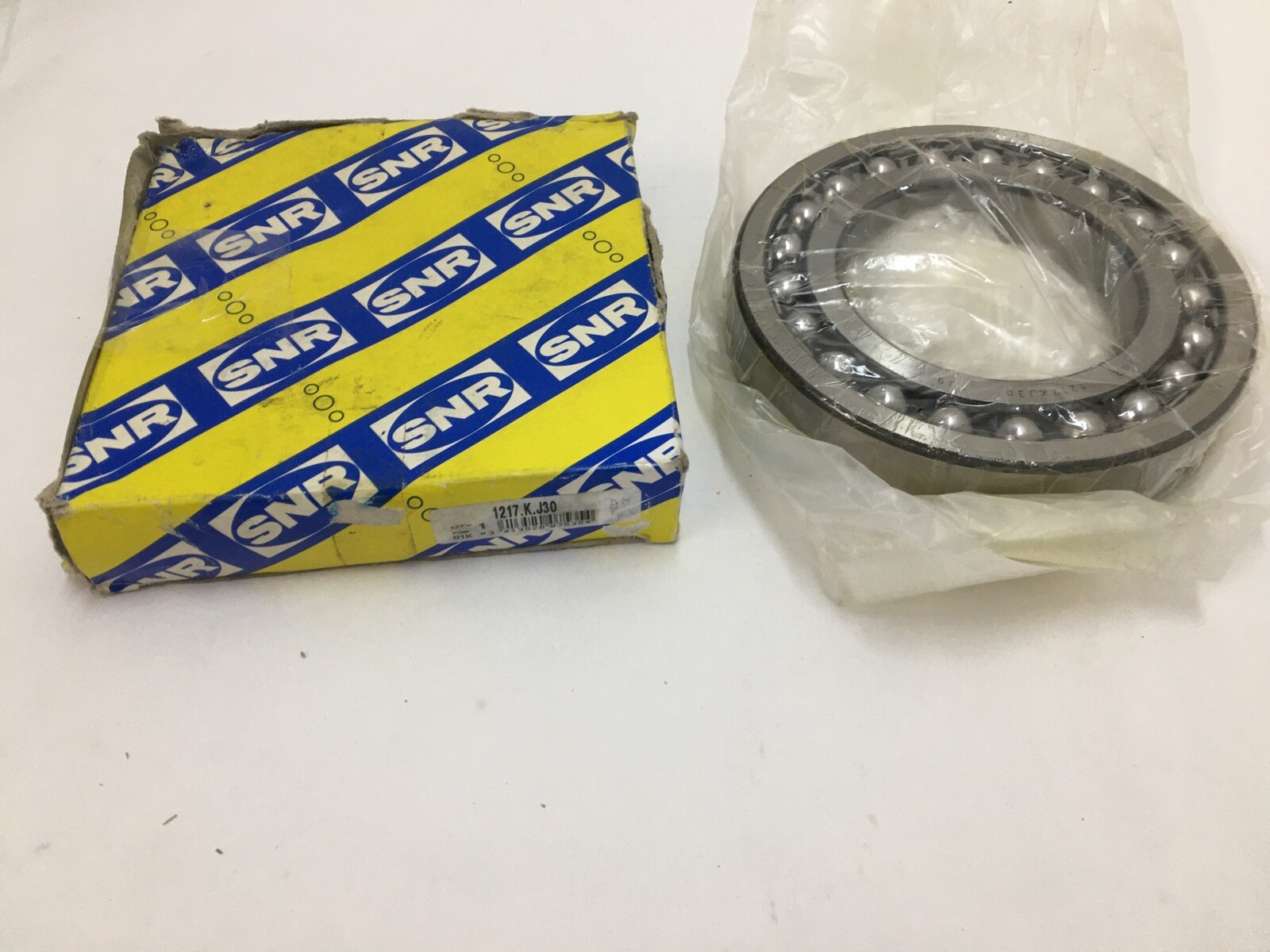 SNR 1217K SELF ALIGNING BEARING 85x150x28 mm 1217-K 1217KJ30