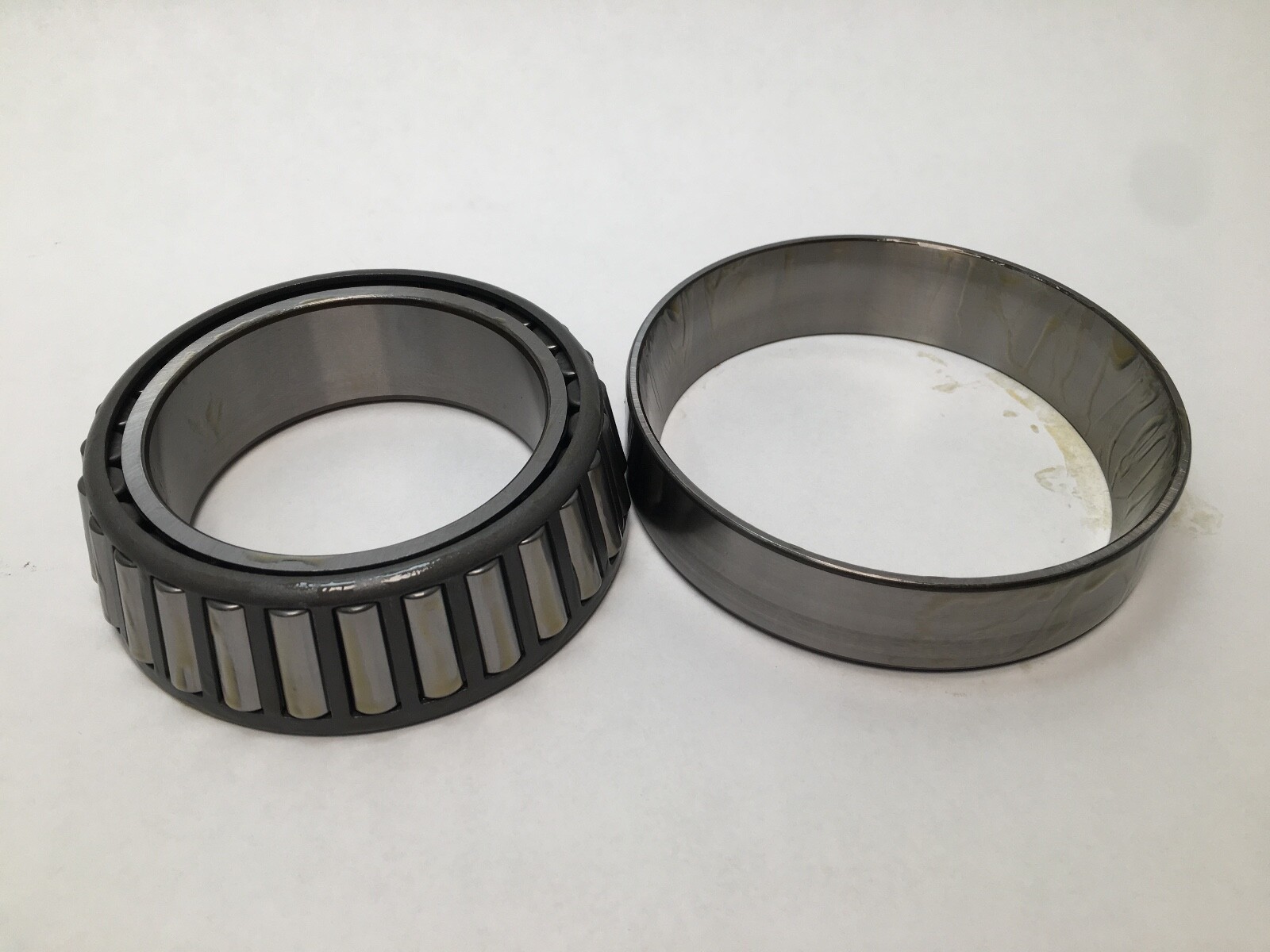 SKF 33015 Taper Bearing Cone & Cup 75 mm ID 115 mm OD Italy