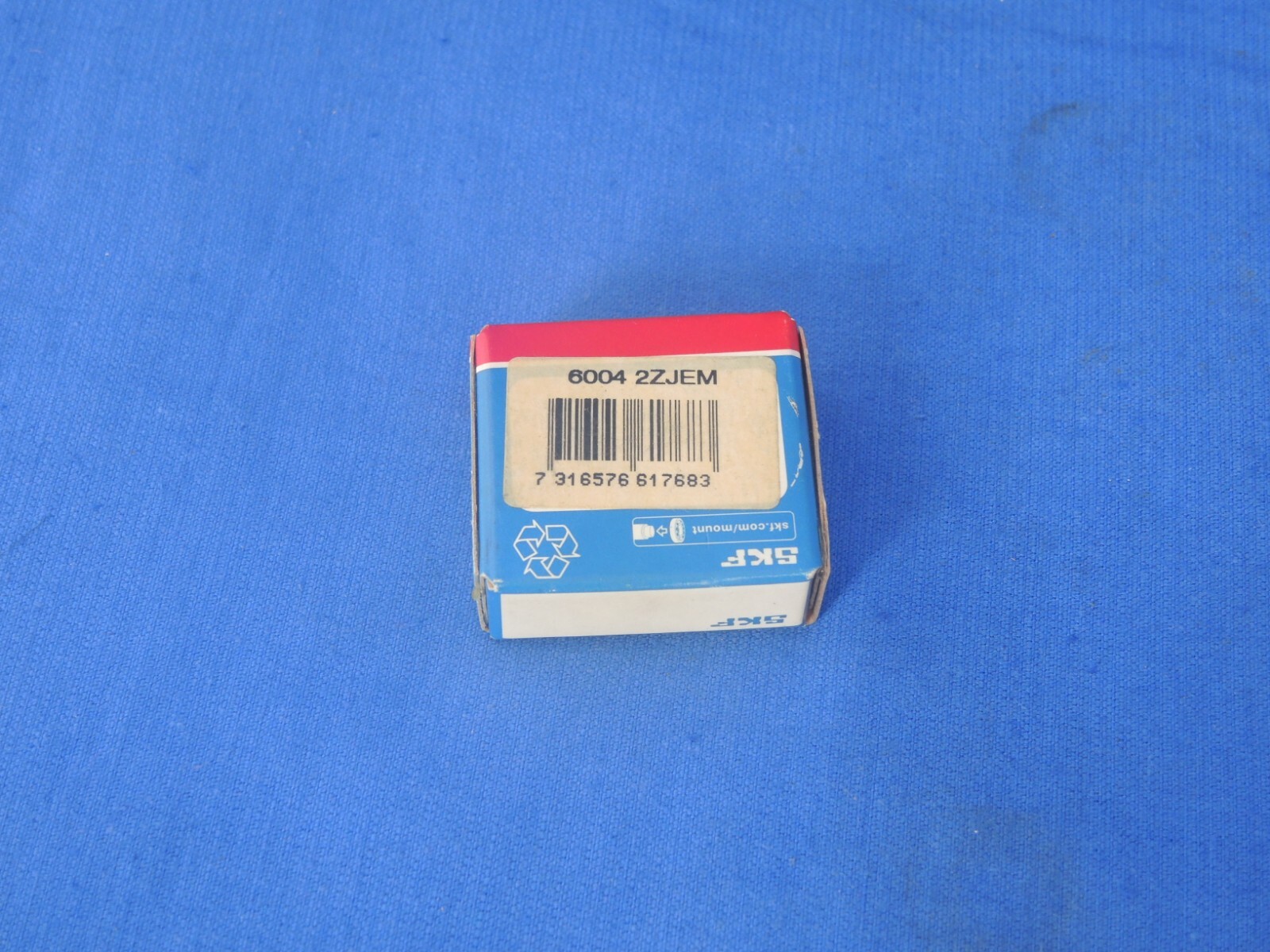 SKF 6004 2ZJEM bearing (New)