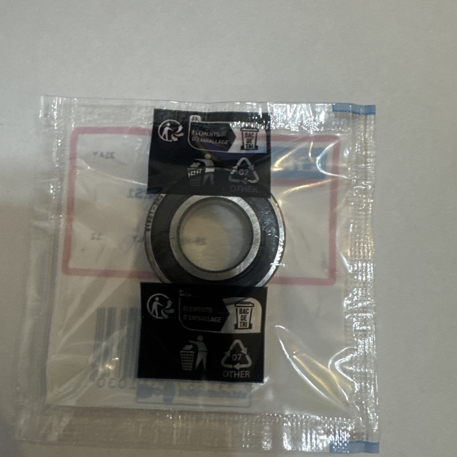 NEW SKF 61901-2RS1 SEALED BALL BEARING
