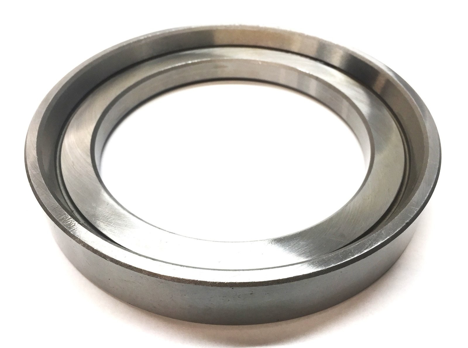 NH Roller Bearing Outer Race Cup RY405B (11-52W) NOS