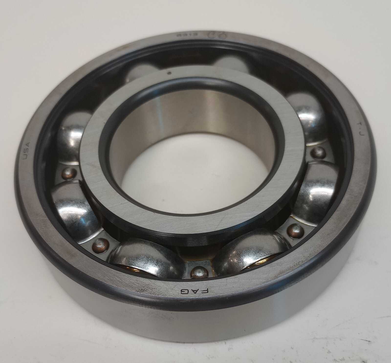 FAG 6313 C3 Ball Bearing Deep Groove 65mm ID X 140mm OD X 33mm W