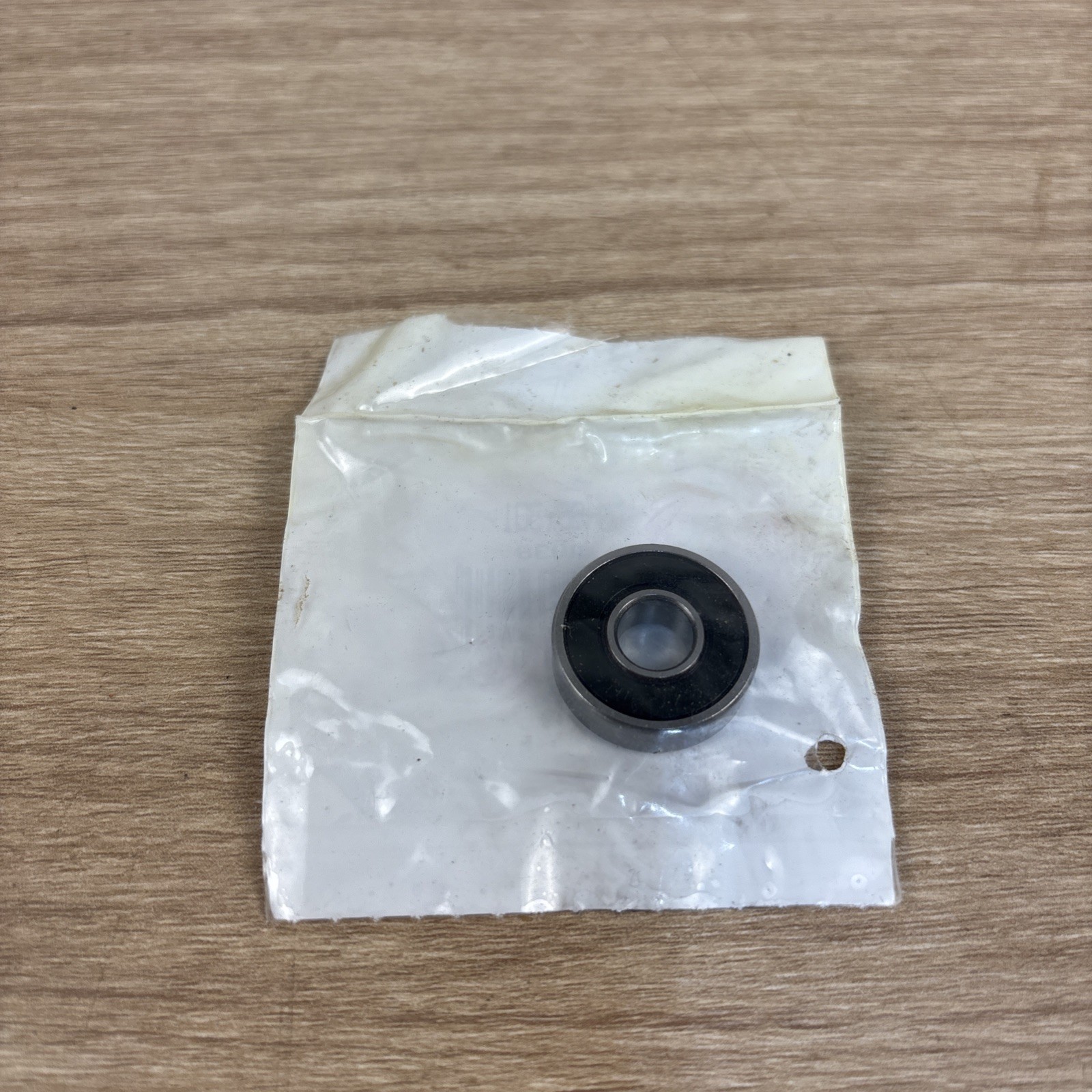 (NEW) GENERAL BEARING CORP. 38-88-301 , 99038 Bearing 22mm OD, 7mm Width, 8 Bore