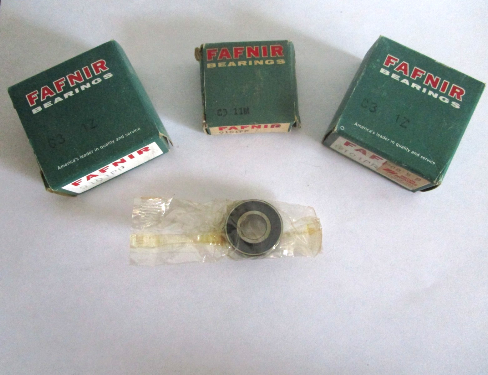 Fafnir 9101PP Ball Bearing Annular 12mm x 28mm x 8 mm – 1 ea.