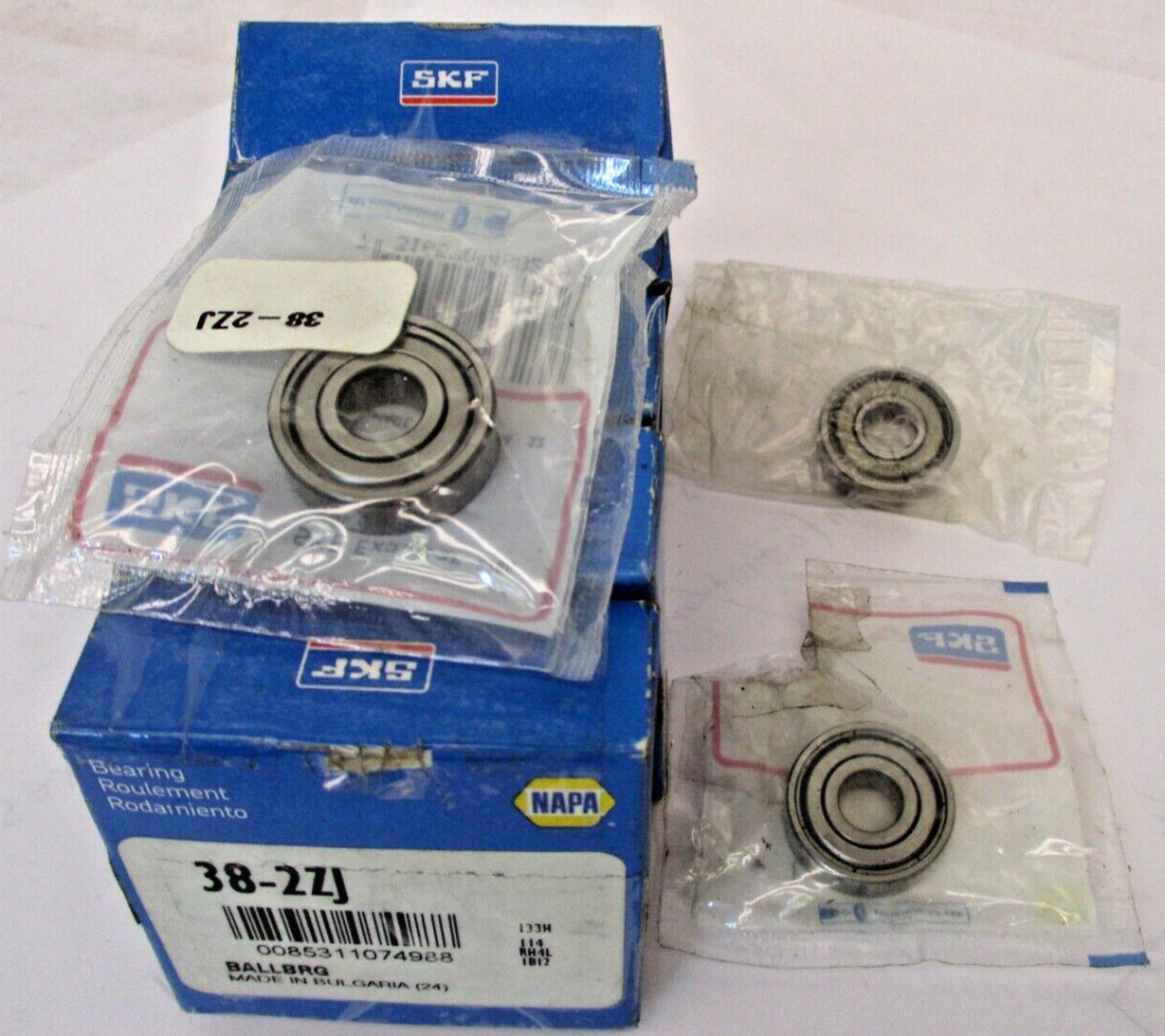SKF 38-2ZJ Ball Bearings 608-2Z 608-2Z/C3GJN 608Z Lot of 7 Pieces A4744IPL