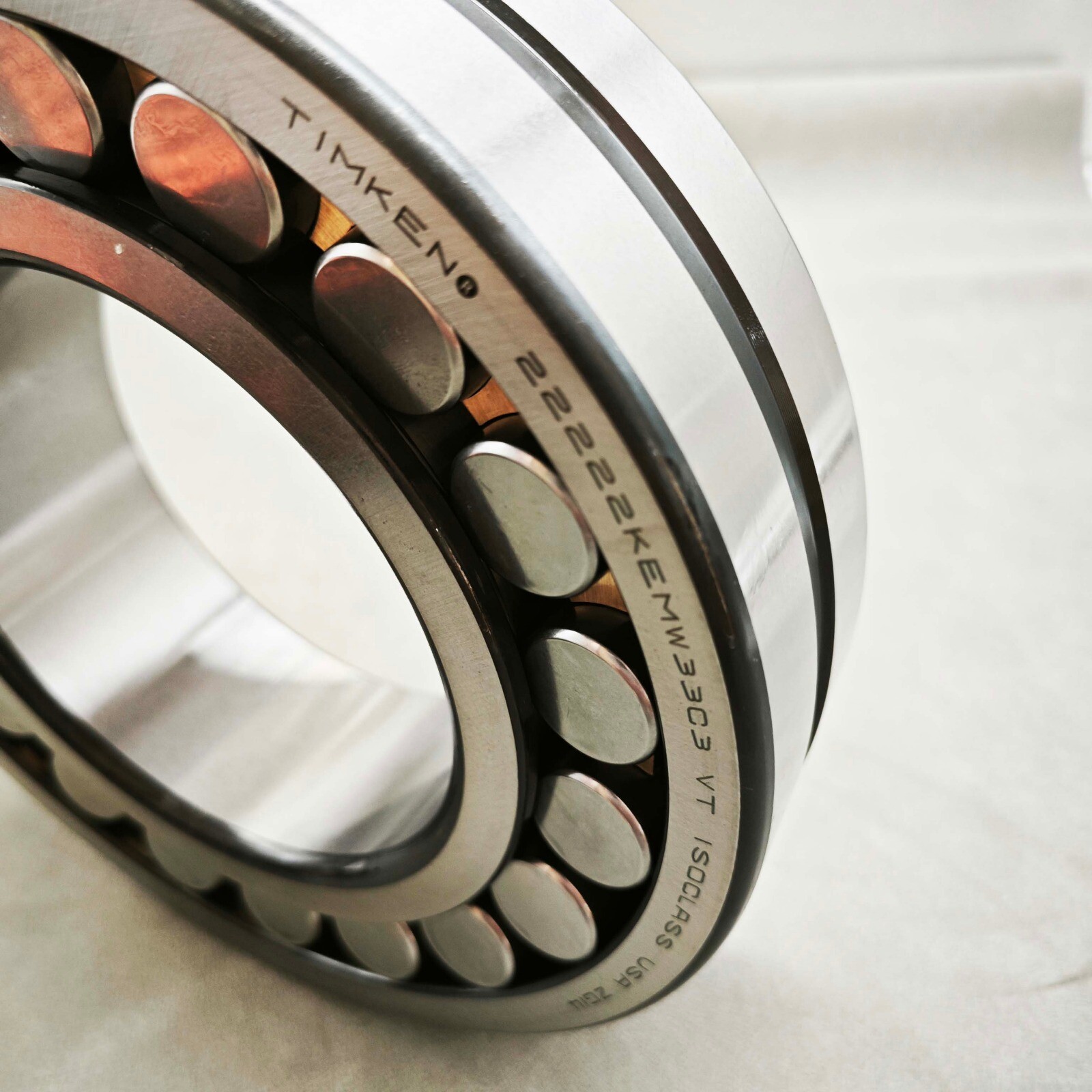 Timken New Spherical Roller Bearing 110 x 200 x 53 mm 22222KEMW33C3