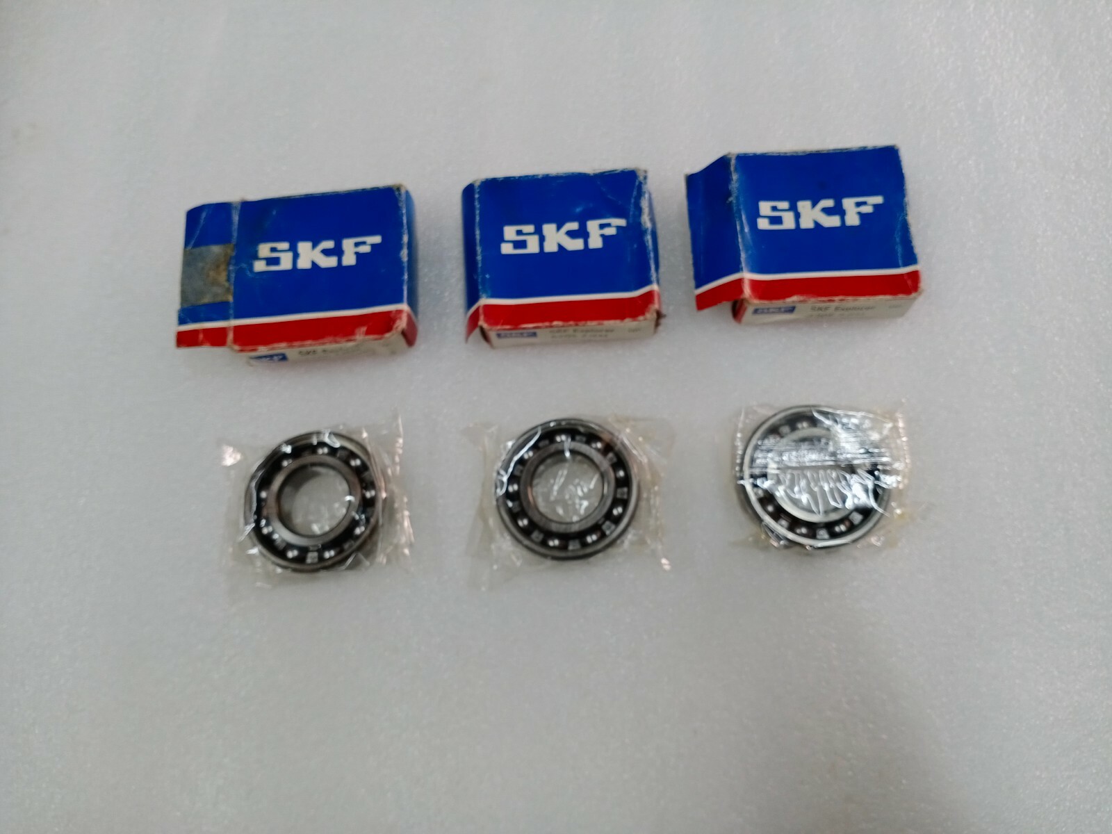 6205 ZJEM SKF Explorer Bulgaria Single Row Deep Groove Ball Bearing 6205ZJEM 3PC