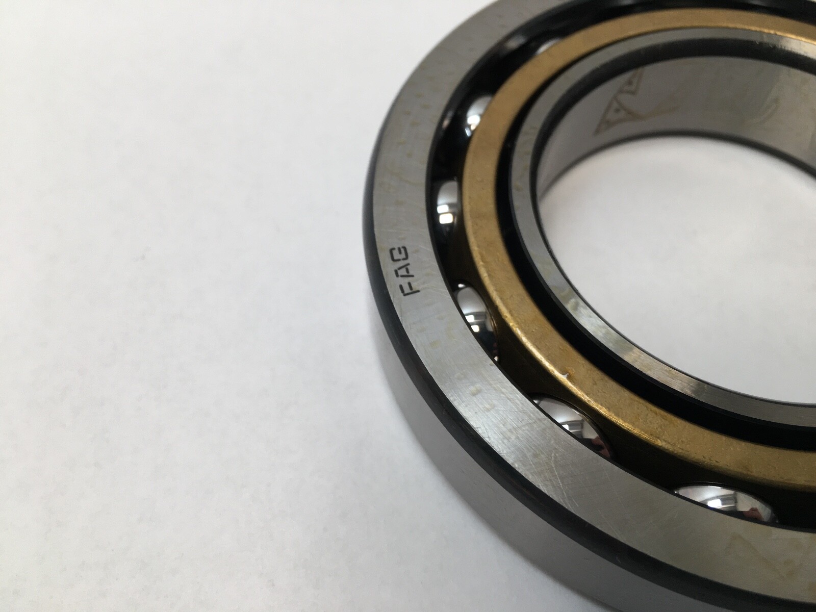 FAG 7212B.MP.UA Angular Contact Bearing 60x110x22 mm 7212 7212B-MP-UA Germany