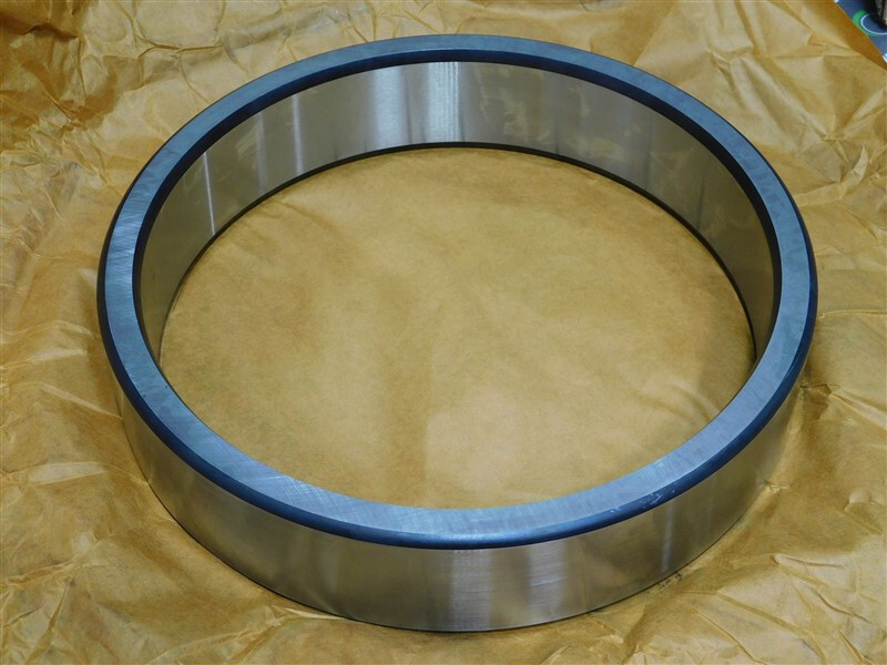 NEW American Roller Bearing Co. CM328W99 5.511in Bore 11.811in OD 2.44in W Rusty