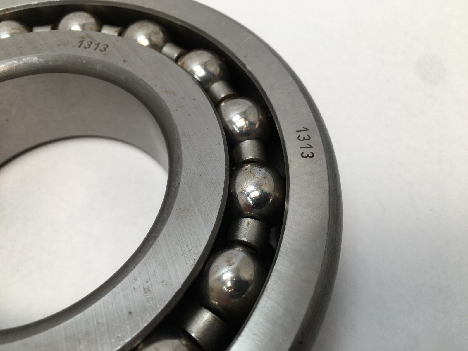 SNR 1313 Self Aligning Bearing 65x140x33 mm
