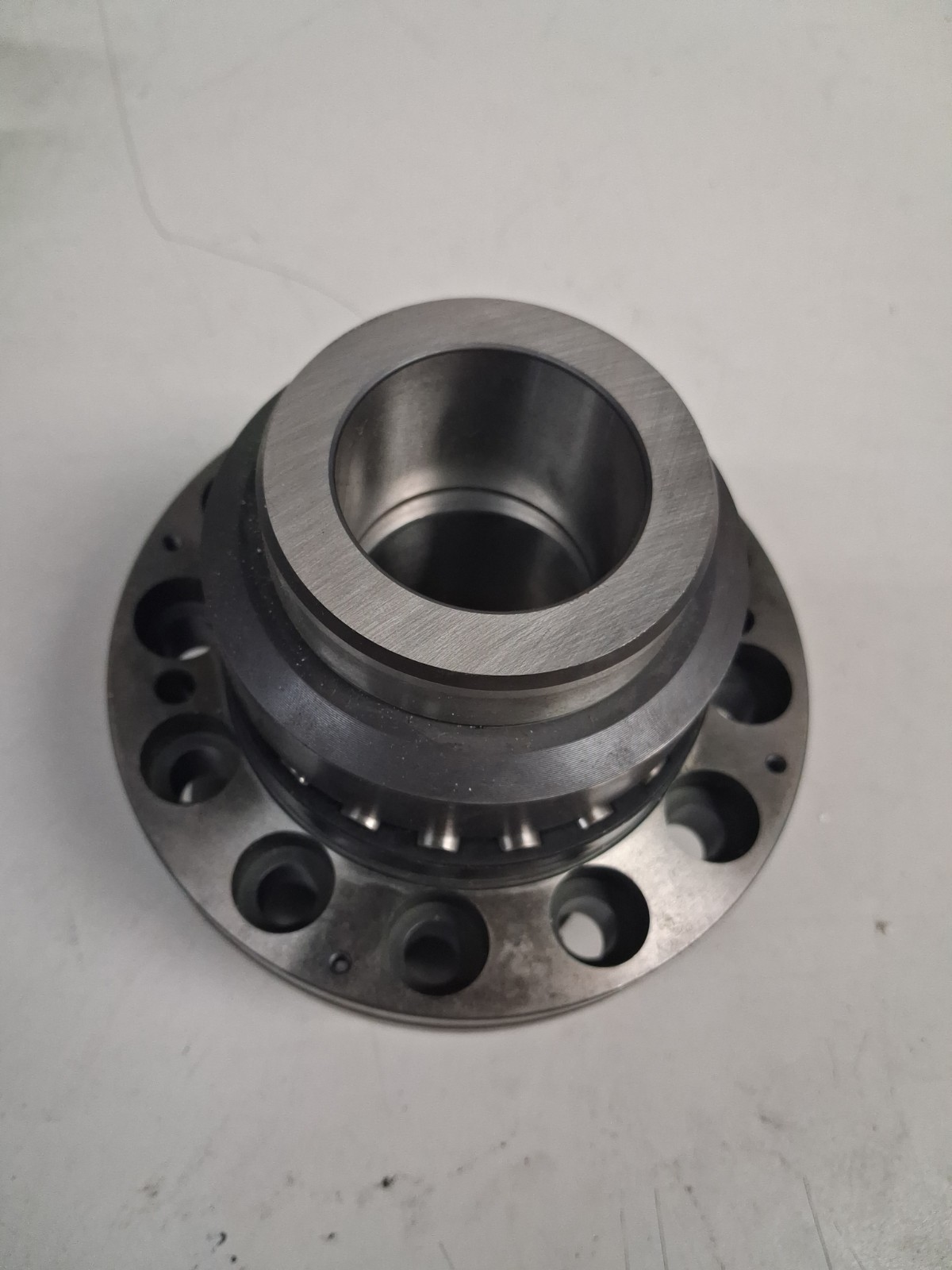 INA ZARF40115-L-TV-A Needle Roller/Axial Cylindrical Roller Bearing FNIP