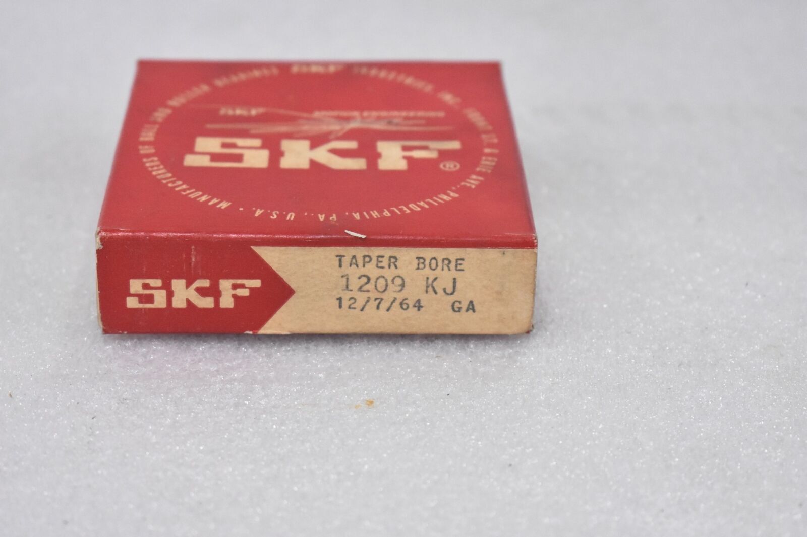 SKF 1209 KJ SELF-ALIGNING BALL BEARING TAPER BORE 1:12, 45mm ID, 85mm OD, 19mm W