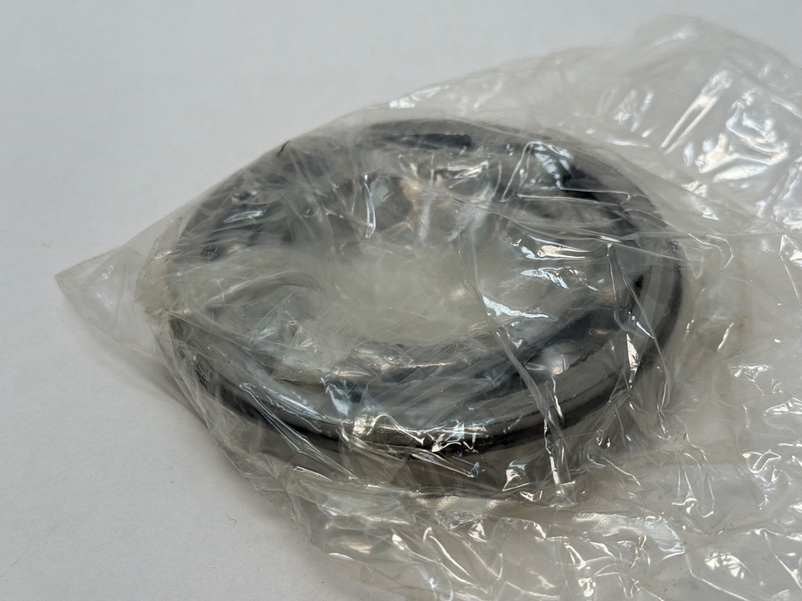 WP 6212ZZNR Bearing Metal Shielded 6212-2Z 6212-ZZ-NR 60x110x22 mm w/ Snap Ring