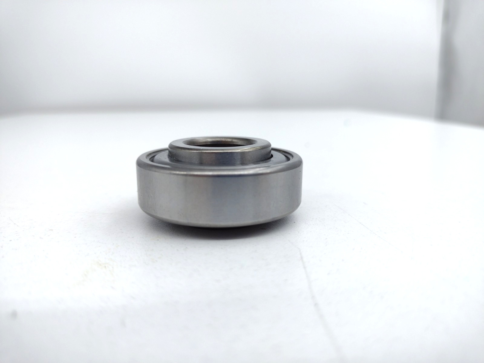 *** Peer 203KRR2 Radial Deep Groove Ball Bearing 0.6400 inch Bore