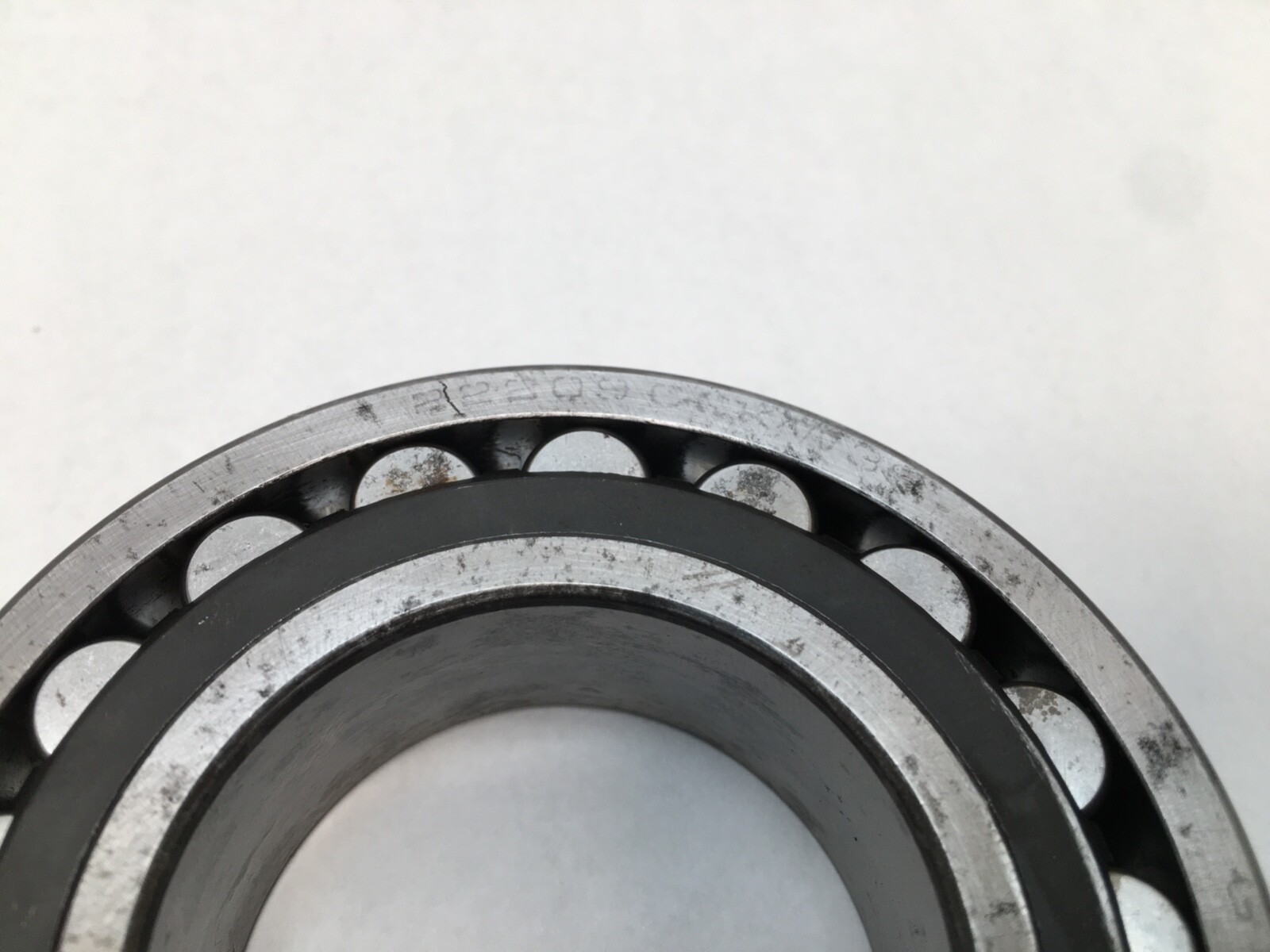 SKF 22209-CCK-W33 Spherical Roller Bearing 45x85x23 mm 22209 CC K W33 Britain