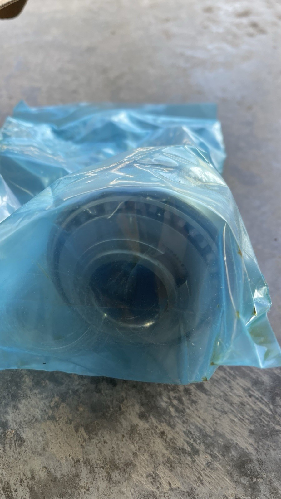 Eaton 21618-032 Shaft and Bearing kit New, open box