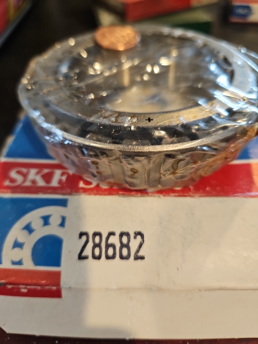 Genuine SKF Bearing 28682