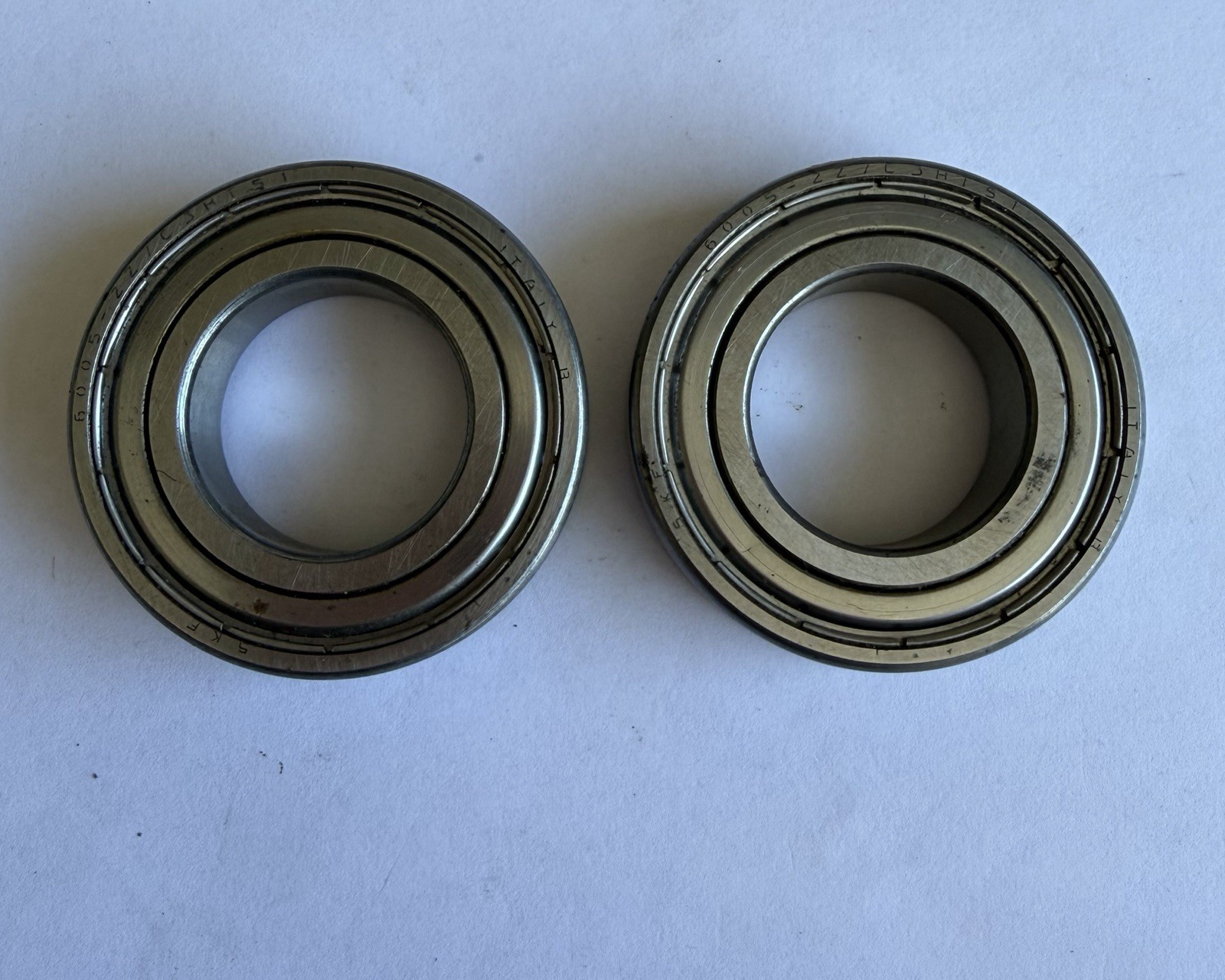 Lot Of 2! SKF 6005-2Z C3 Metal Shields Ball Bearings