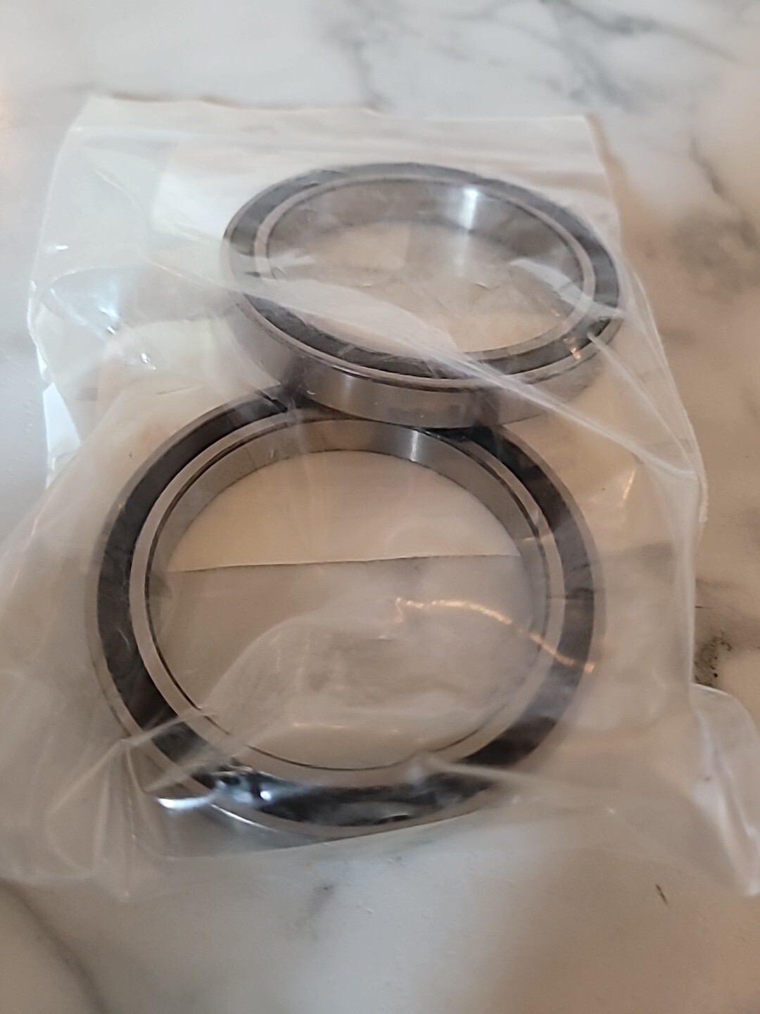 61811-2RSR-Y – FAG – FACTORY NEW! (QTY 2)