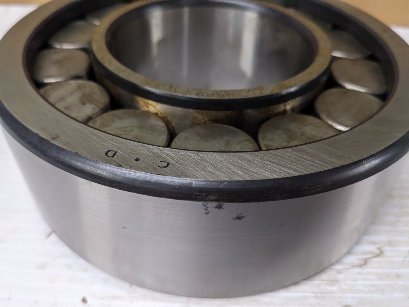NJ2315.VH.C3 cylindrical roller bearing, made in Germany. * – full complement