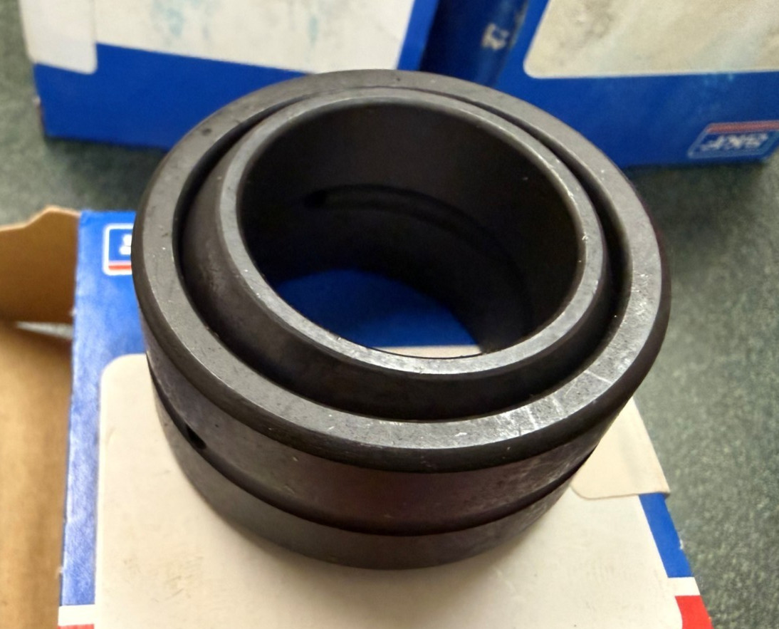 SKF GEZ100ES RADIAL SPHERICAL PLAIN BEARING
