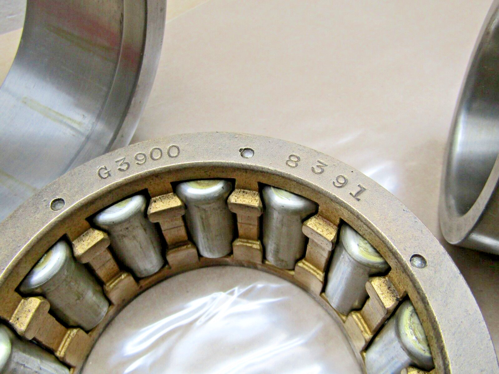 Cylindrical Roller Bearing E-5313-BM G3900 8391 65mm X 140mm X 2-5/16″
