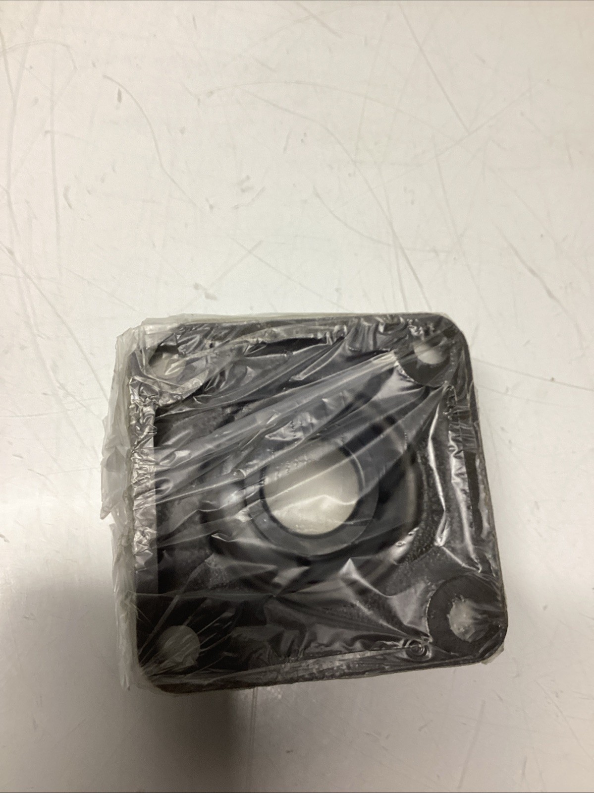 NTN ULTRA CLASS BEARING UNIT UCFU-1. 1/4 UCFU-1. 1/4M S-922