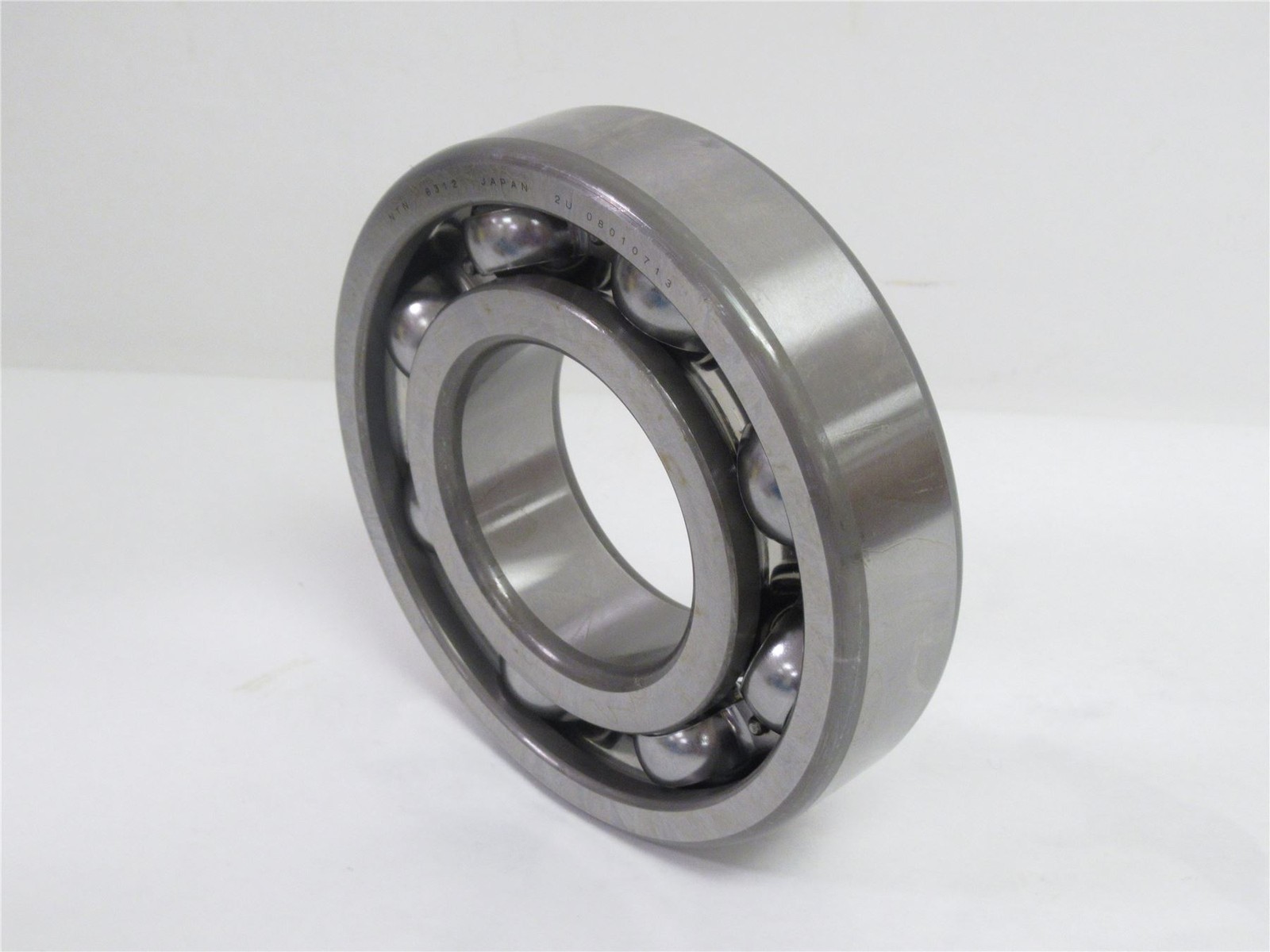 230475 New-No Box; NTN 6312CM Deep Groove Ball Bearing; 60mmID; 130mmOD; 31mmW