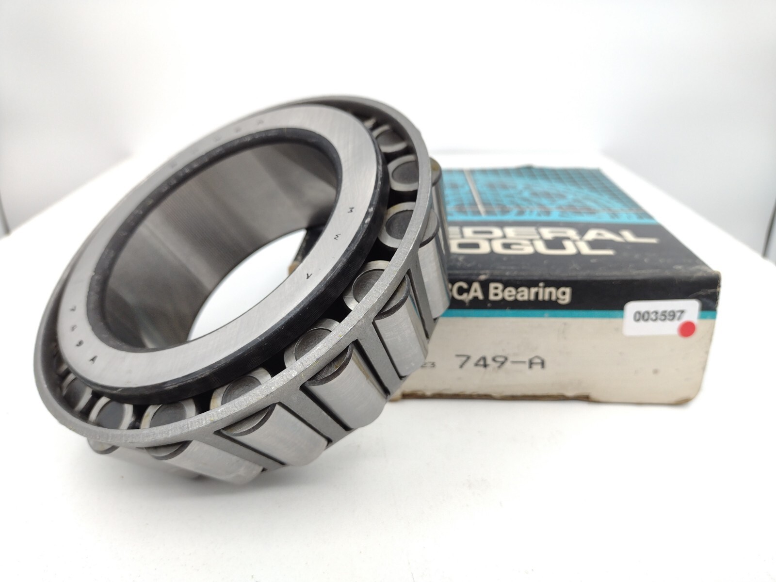 * Bower Federal Mogul BCA 749-A Tapered Roller Bearing Cone