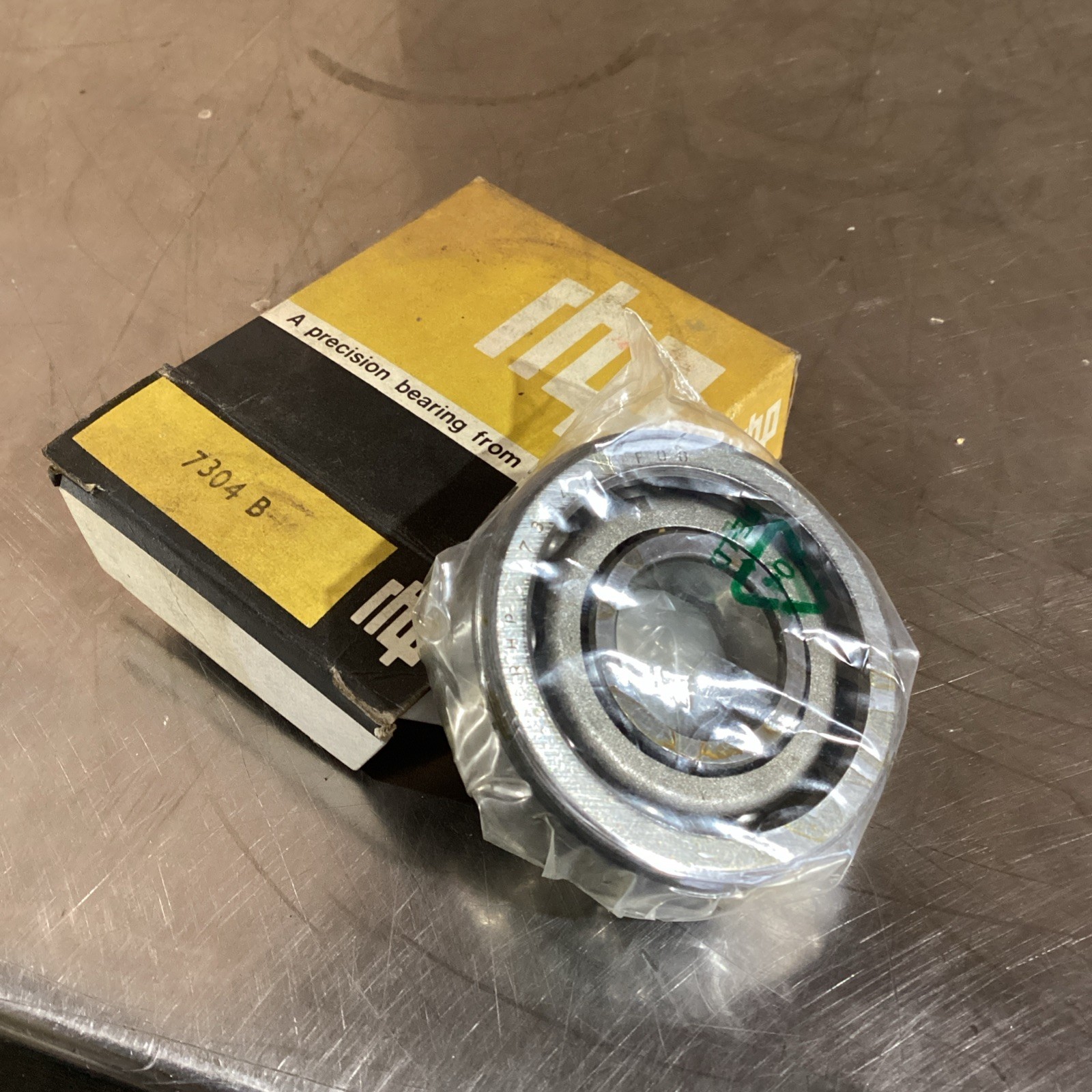 RHP 7304b F00