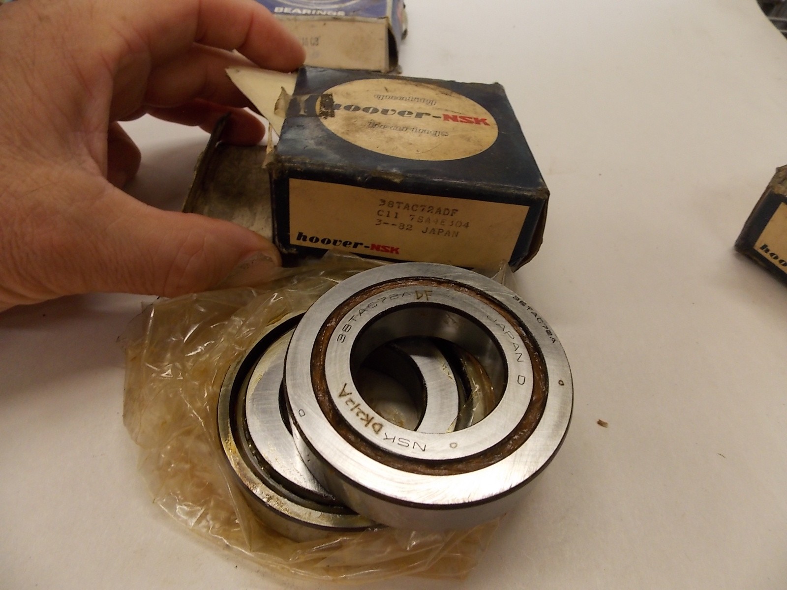 NOS NSK 38TAC72A DF Precision Angular Thrust Bearing Pair 38mmx72mmx15.875mm T4