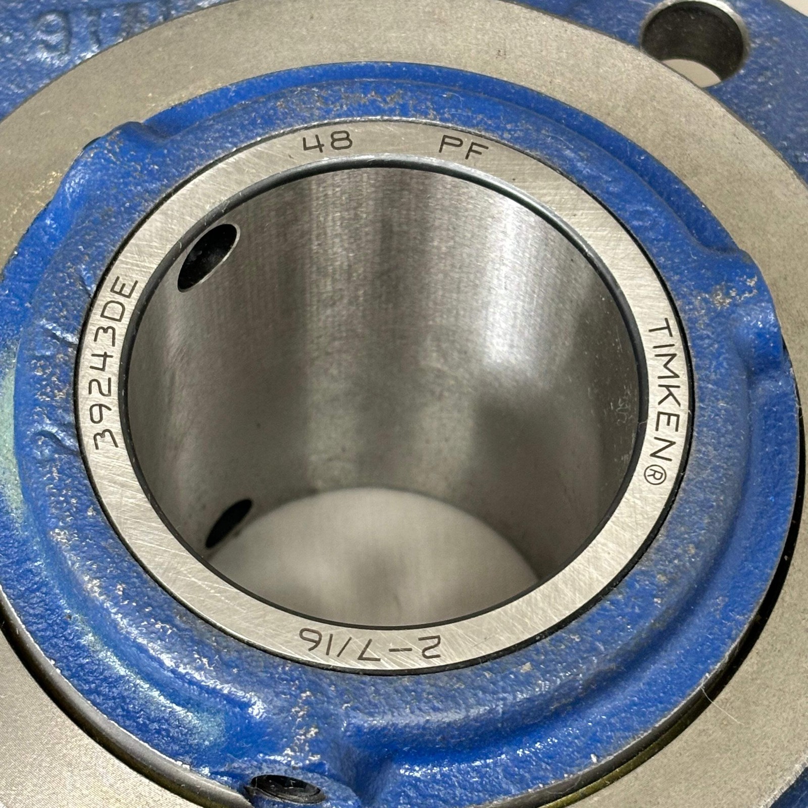 ROYERSFORD Type E Piloted Flange Bearings 2-7/16″ Non-Expansion Blue 20-06-0207