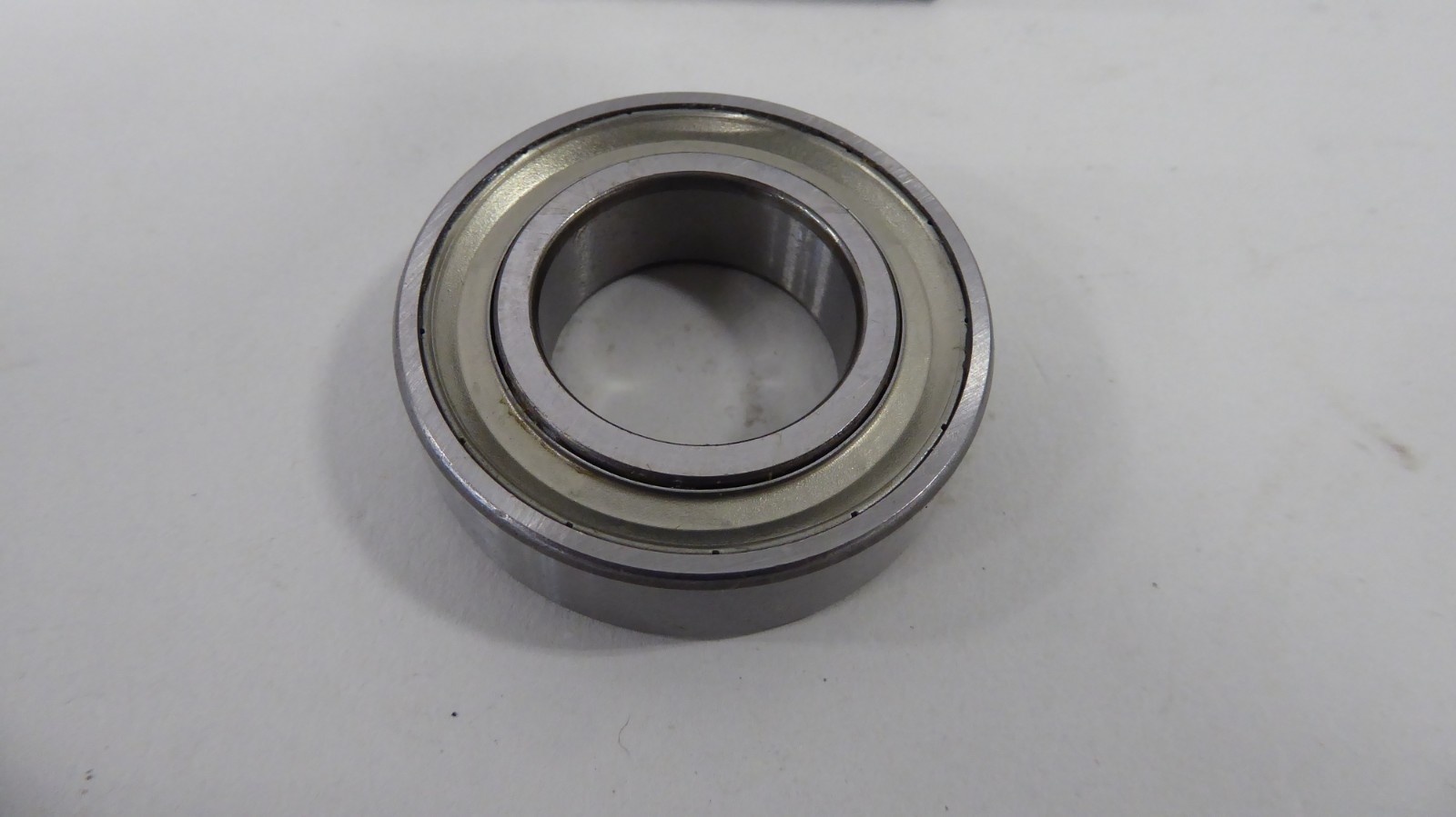 Gulf 6005-2ZALV2 Ball Bearing Double Shielded (KYK manufactured) 6005-2Z-ALV2