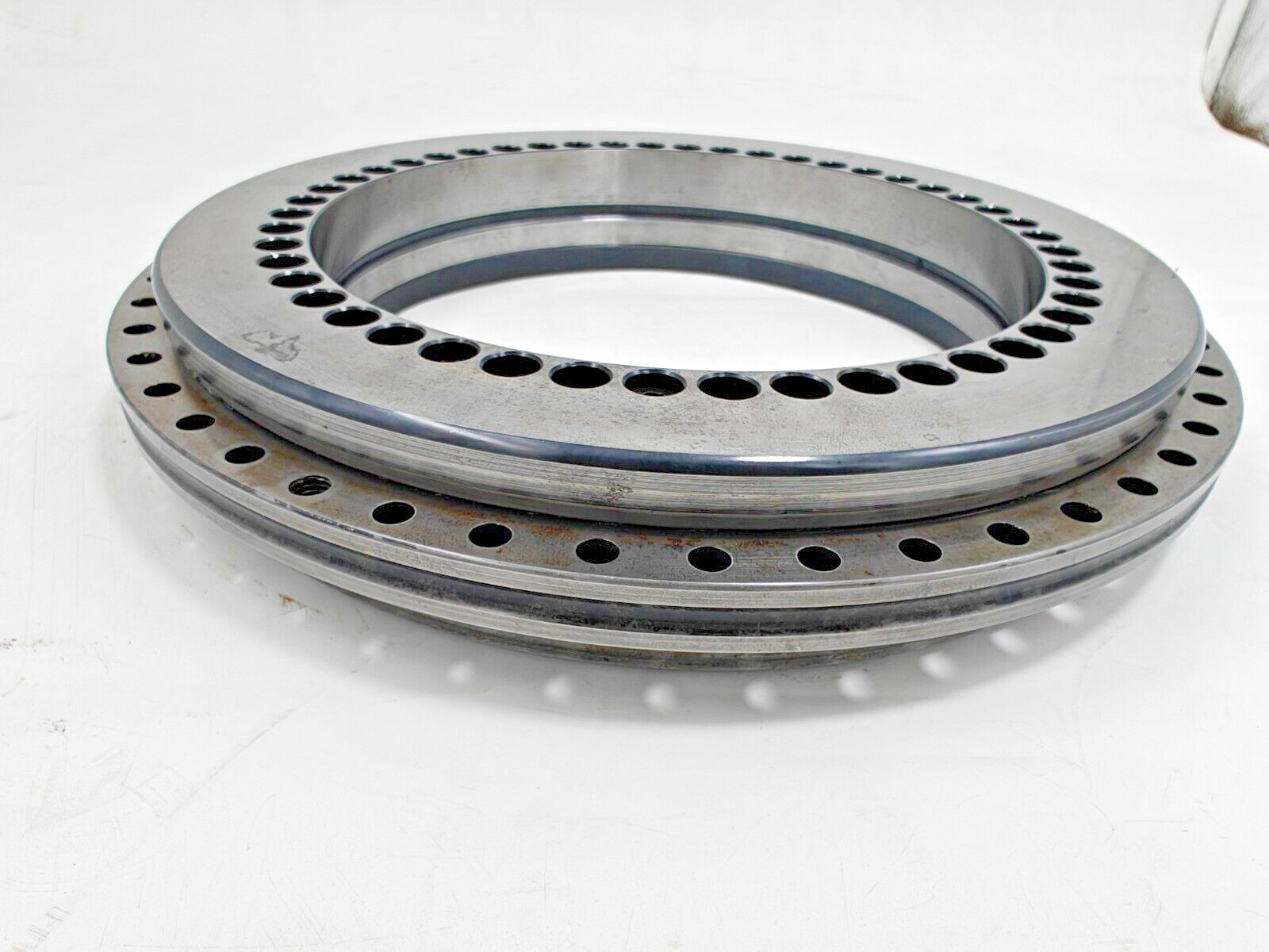 YRT 200 C INA AXIAL/RADIAL Rotary Turn Table Bearing 200x300x45mm
