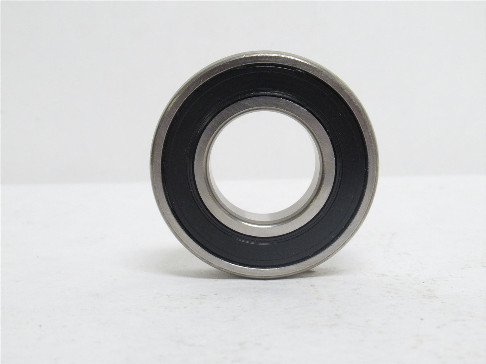 238124 New-No Box; SKF 6205-2RSH Ball Bearing 25mmID x 52mmOD x 15mm Wide