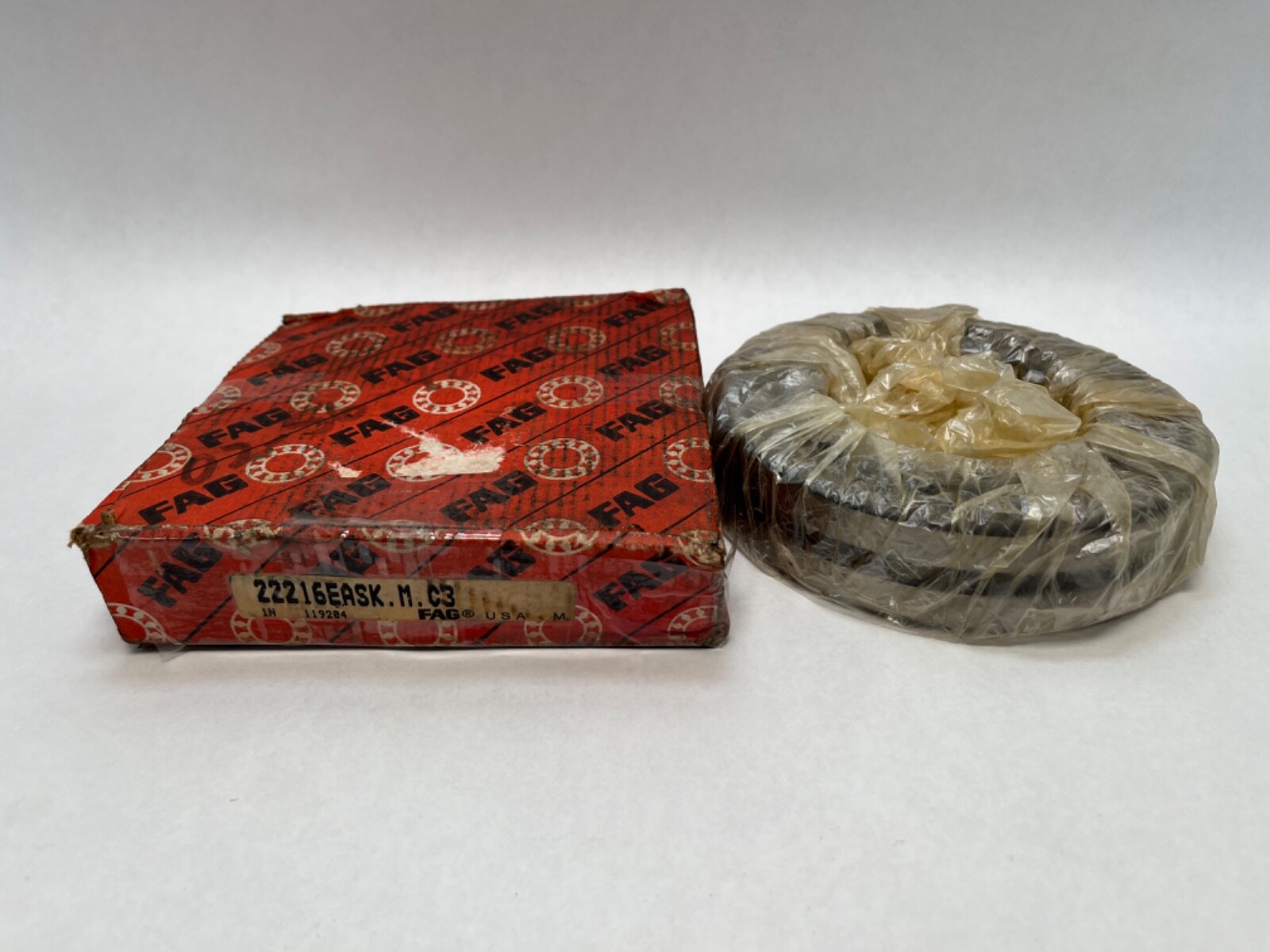 FAG 22216EASKM.C3 Bearing 80x140x33 mm 22216E 22216-EAS-K-M-C3-W33 USA