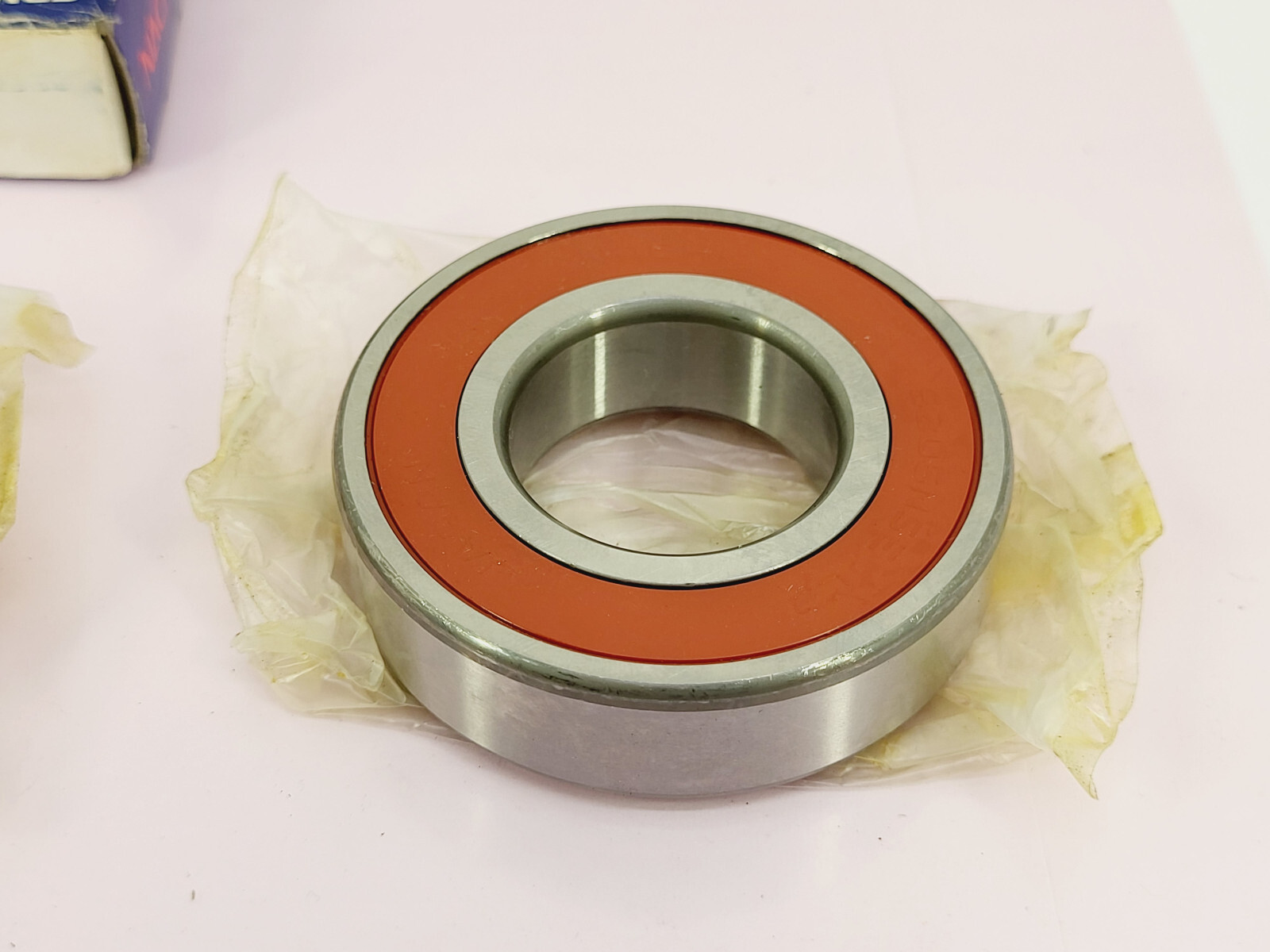 (Lot of 2) Nachi Quest 6206-2NSE9 Deep Groove Bearing 30mm Bore – New