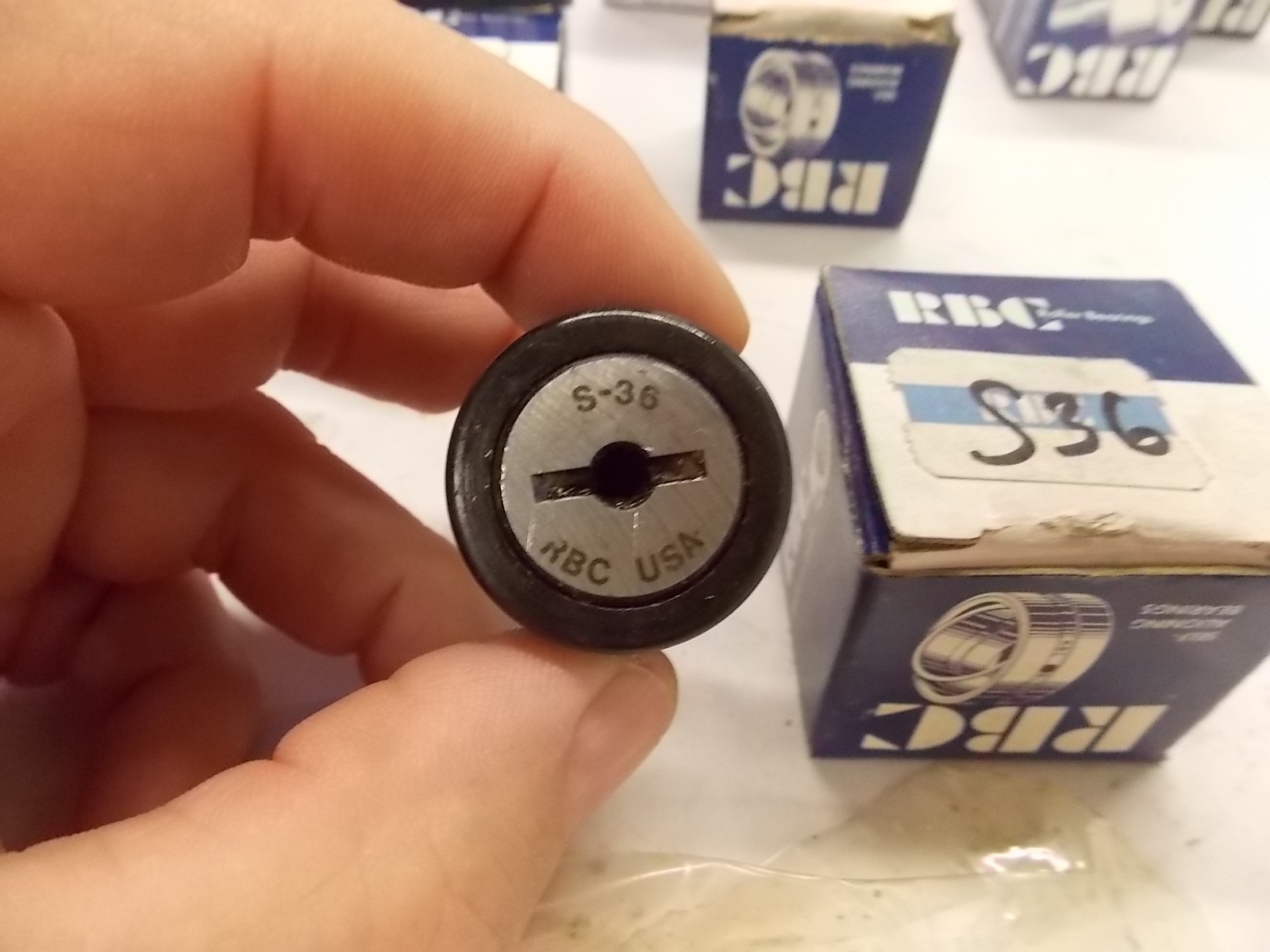 NOS RBC S36 Unsealed Slot Head Needle Roller Cam Follower 1-1/8″ ODx 7/16″ W D5