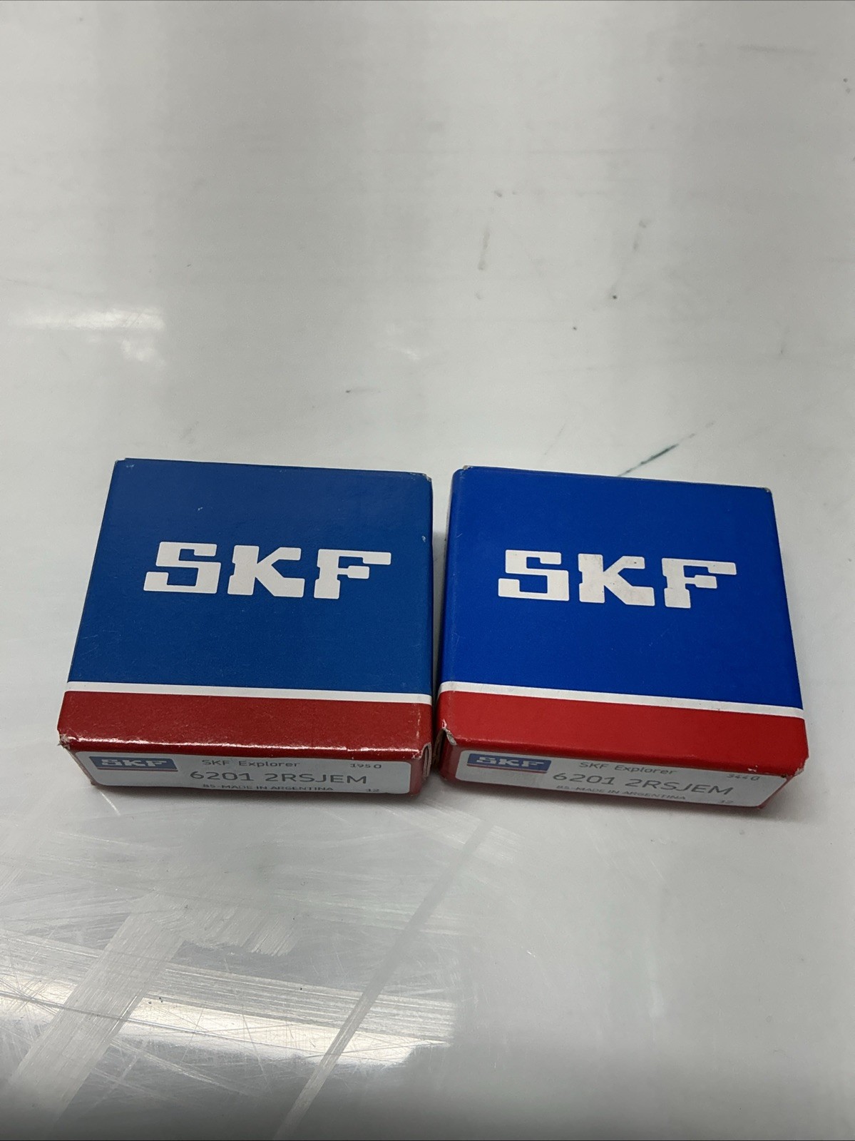 Lot Of 2 SKF 6201 2RSJEM Radial Deep Groove Ball Bearings. X-075