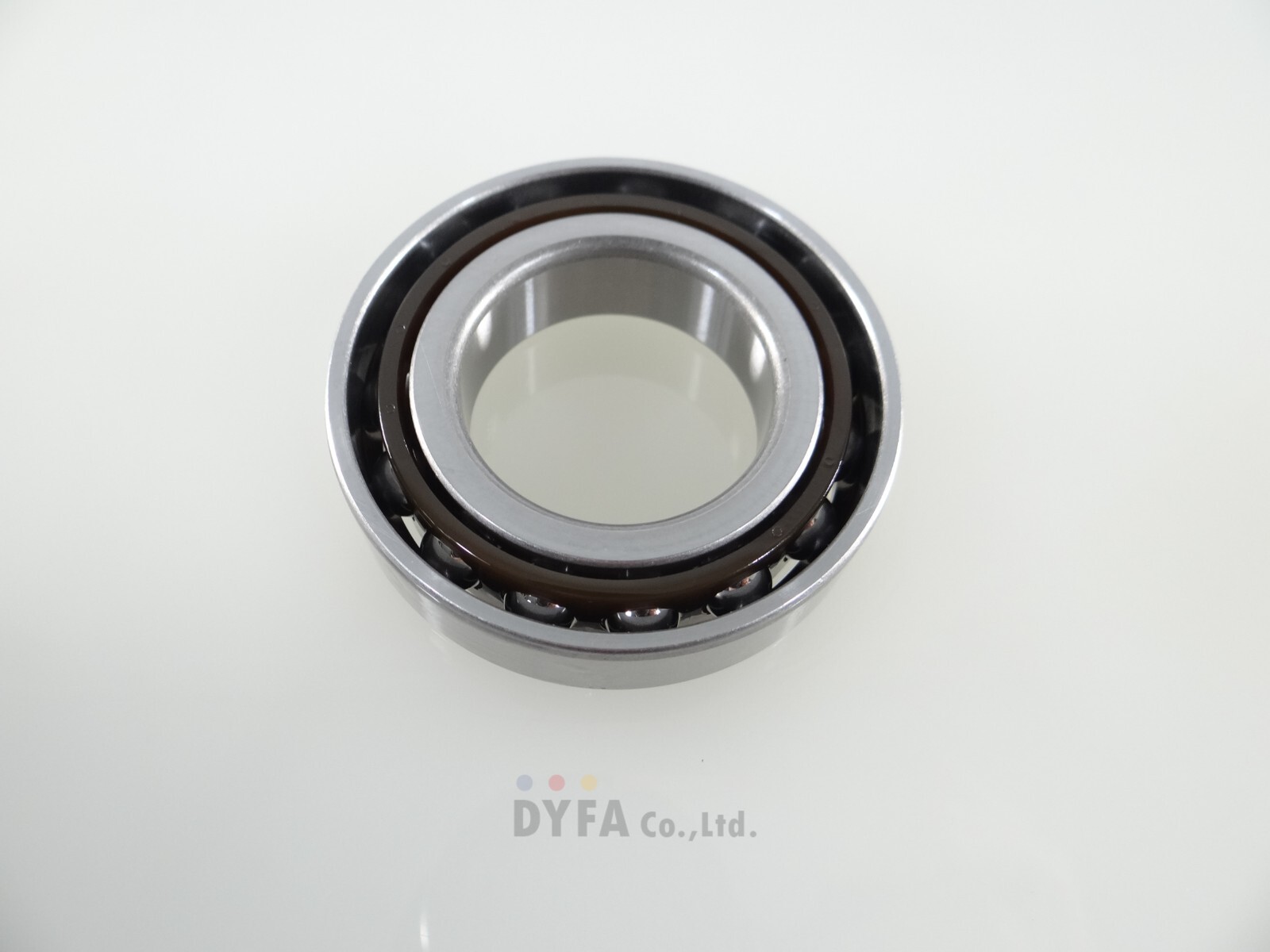 NSK NIB 7303AW 1PCS 17x47x14 Single Row Angular Contact Ball Bearing