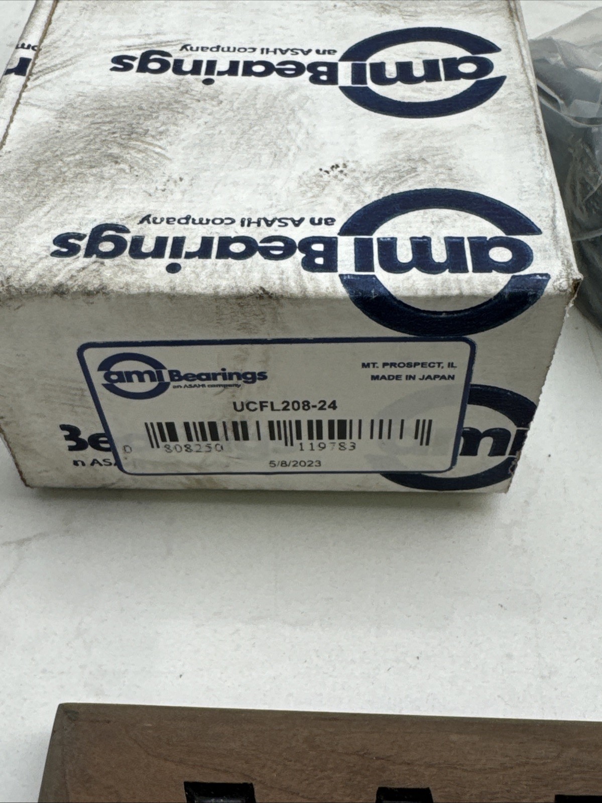 AMI UCFL208-24 2 Bolt Flange-Mount Ball Bearing Unit 1-1/2″ Bore