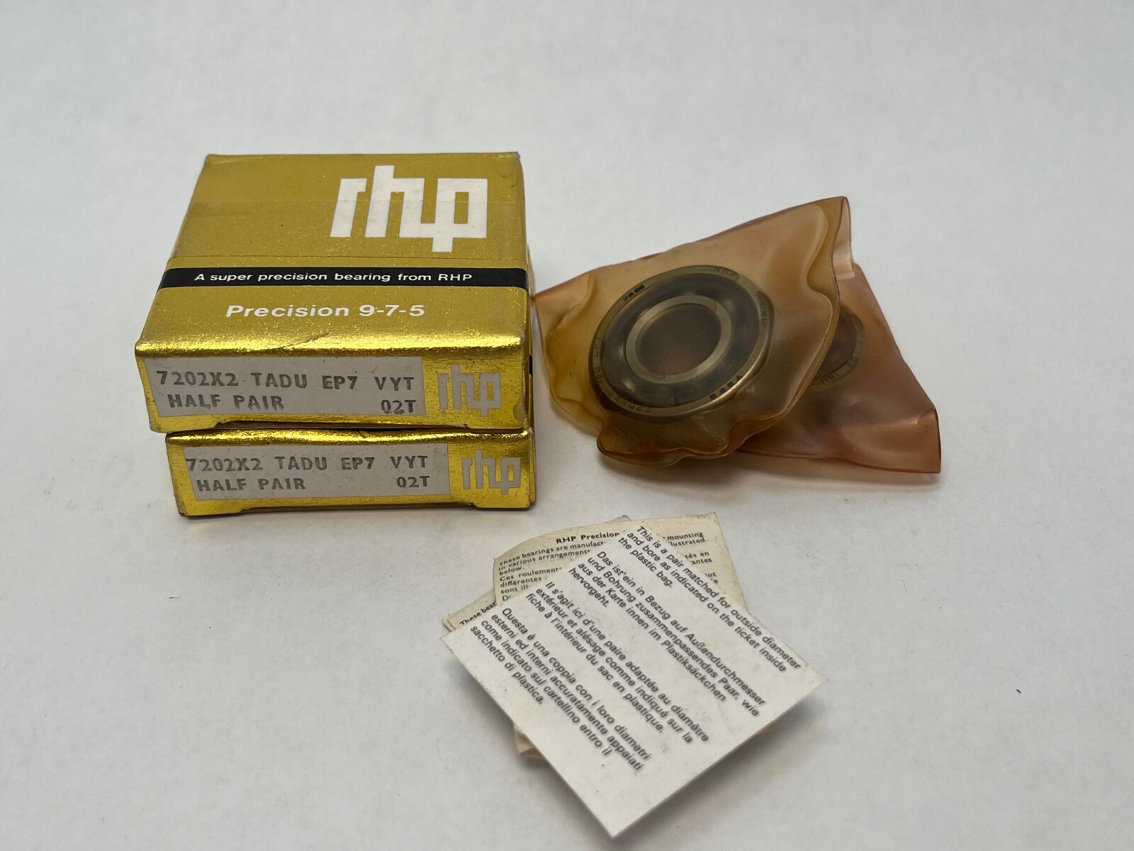 RHP 7202CTDULP4 Bearing 15x35x11 mm 7202-C-T-DUL-P4 7202X2TADUEP7 England 2 Pcs