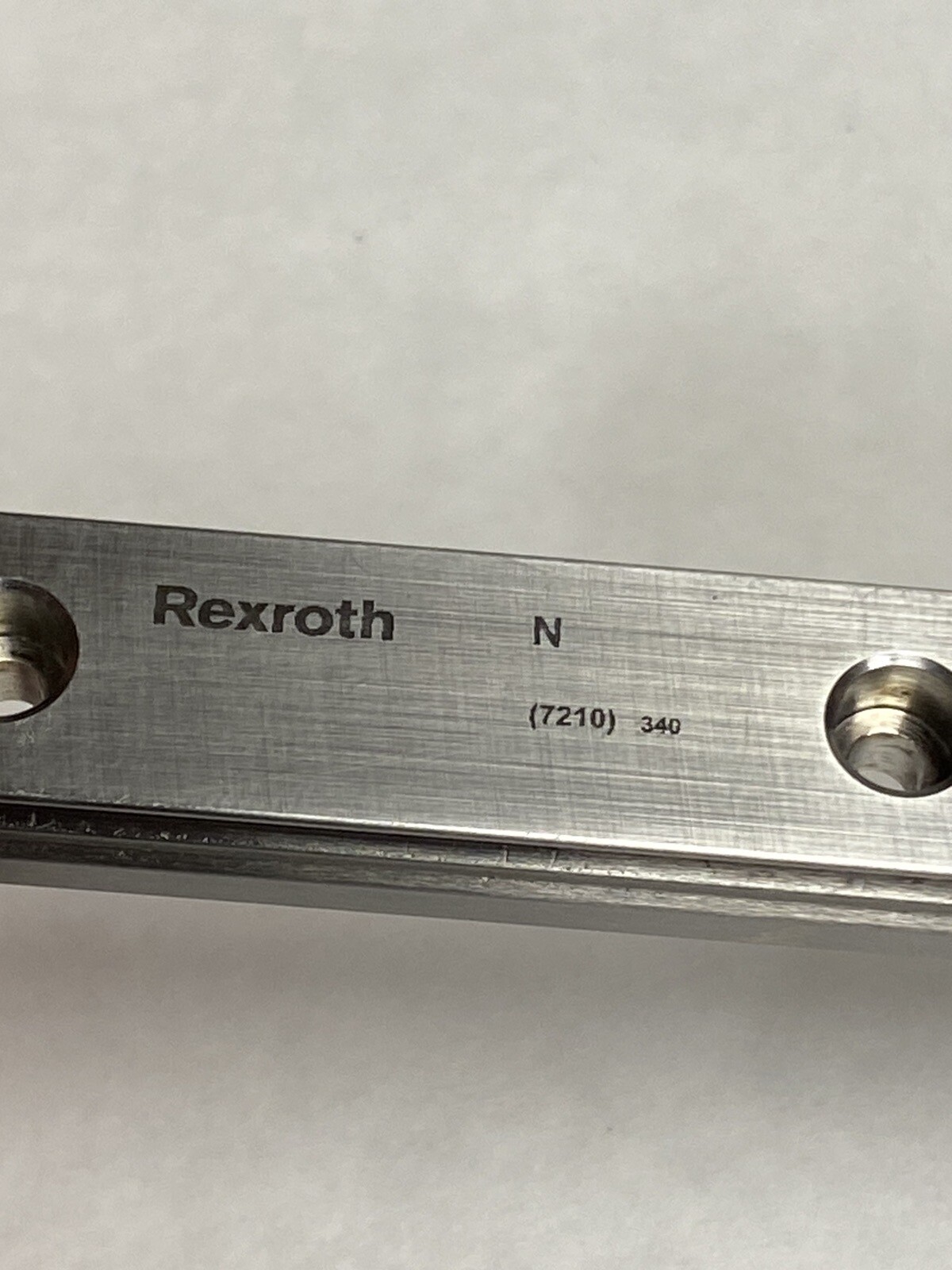 BOSCH REXROTH R044259401 MWA-015-SNS-C0-N-3 (NRII) Ball Rail System