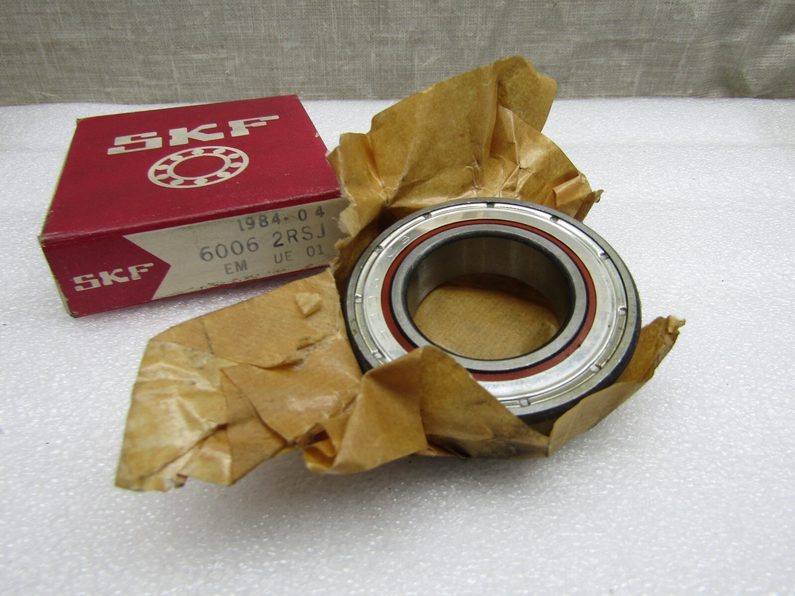 SKF 6006-2RS JEM 30mm x 55mm x 13mm Sealed Bearing