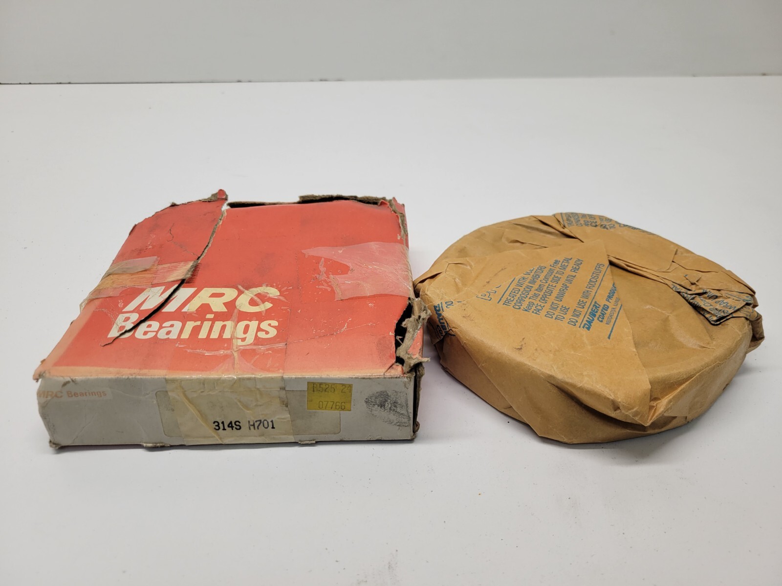 NEW OLD STOCK! MRC DEEP GROOVE BALL BEARING 314S-H701