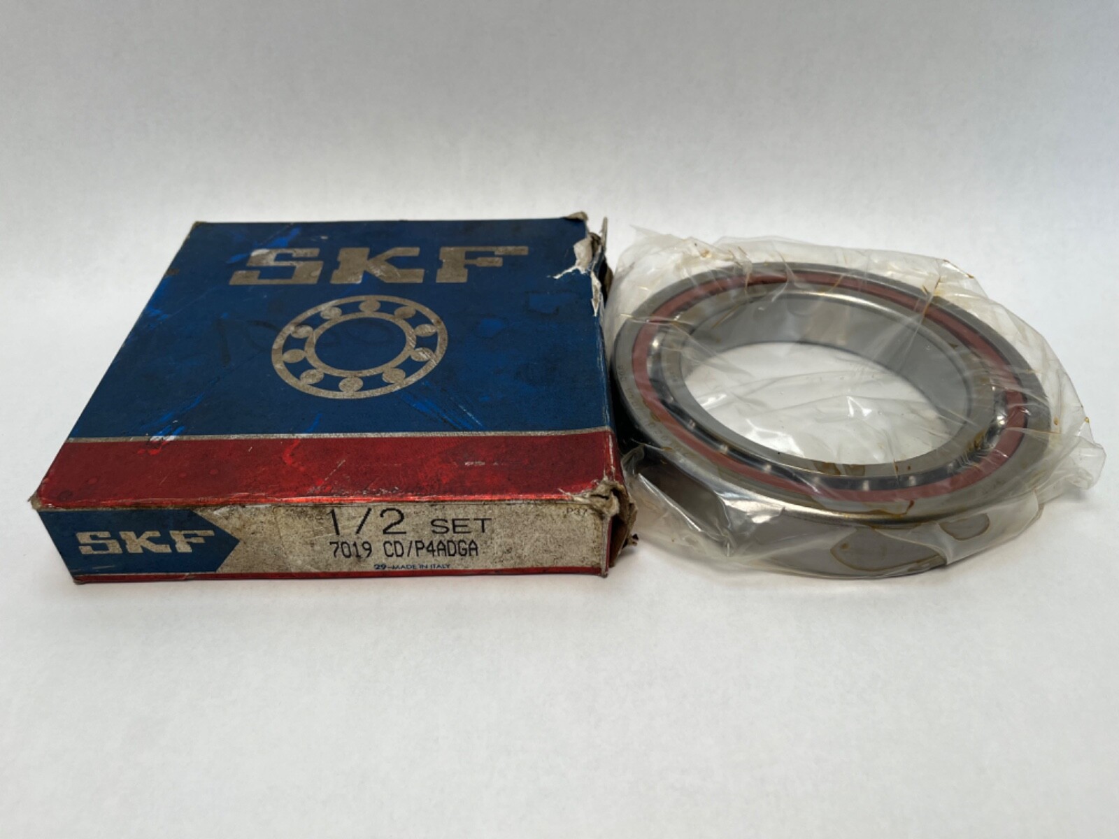 SKF 7019-CDGA/P4A Angular Bearing 95x145x24 mm 7019C 7019-CD-P4A-DGA Italy
