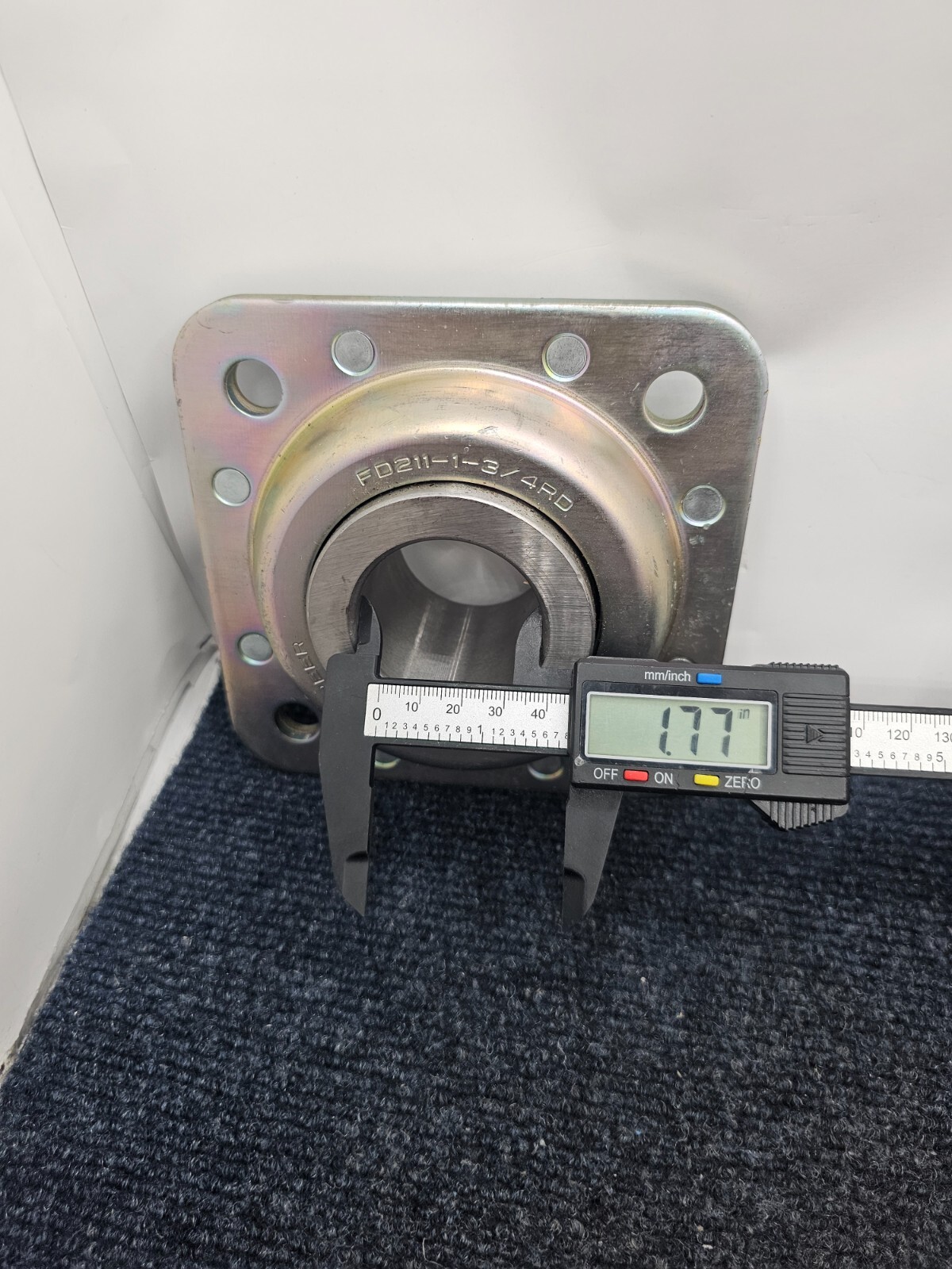 PEER FD211-1-3/4RD: Flange-Mount Ball Bearing Unit 1-3/4 in Bore