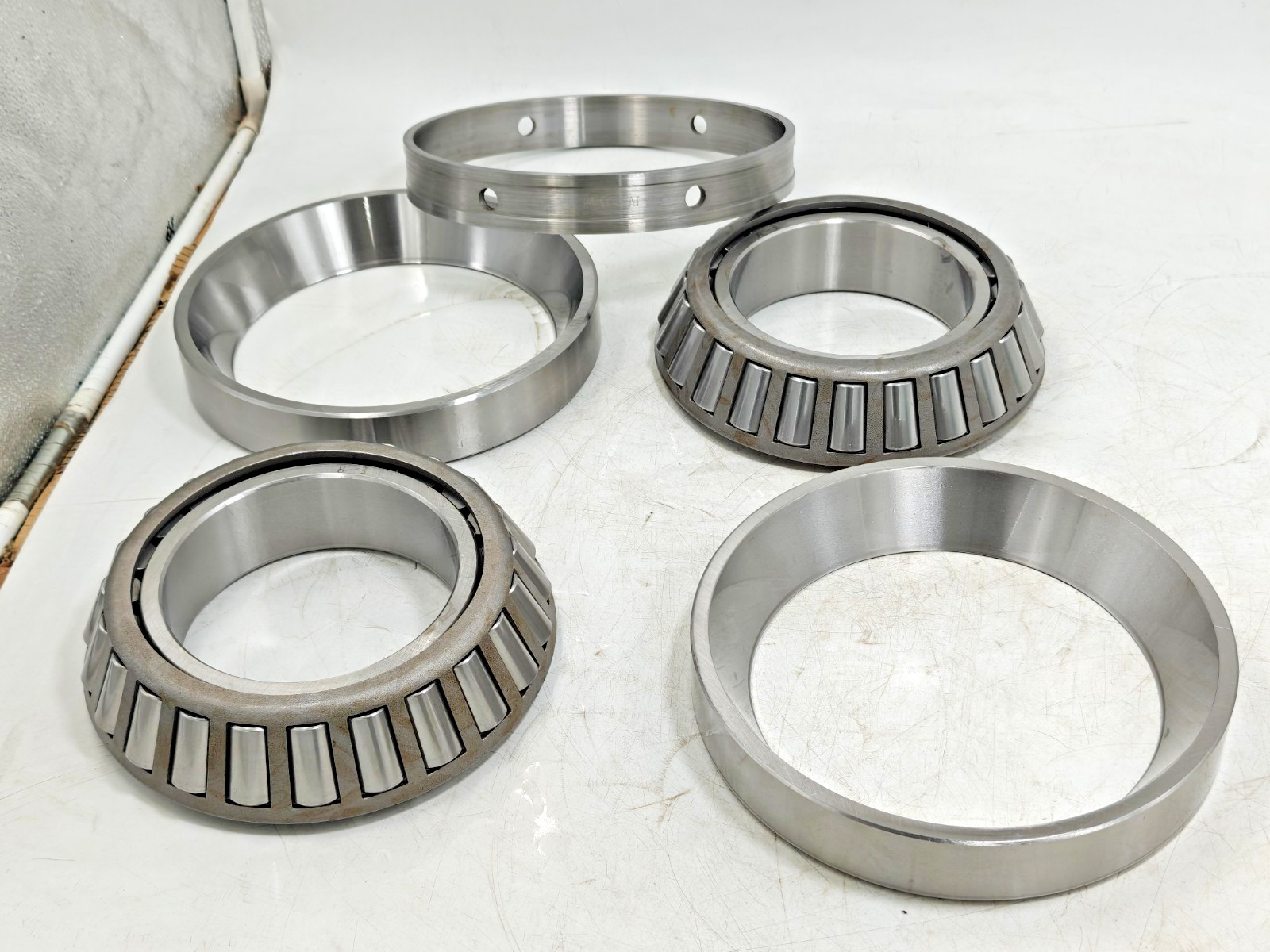HM926747 DF / HM926710 DF RKB Tapered Roller Bearing Double Row Cup&Cones